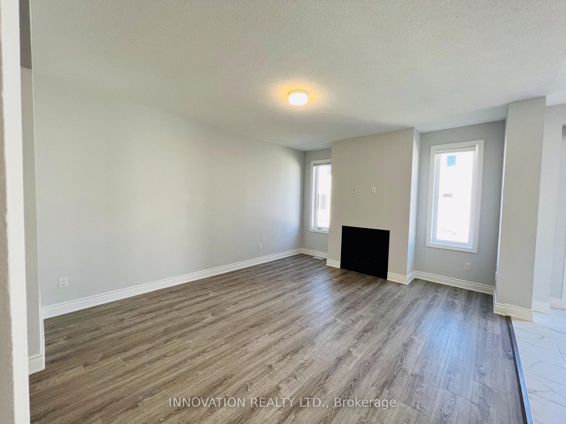 Photo 4 of 305 Crossway Terrace, Ottawa, Stittsville (North) — HOMEH
