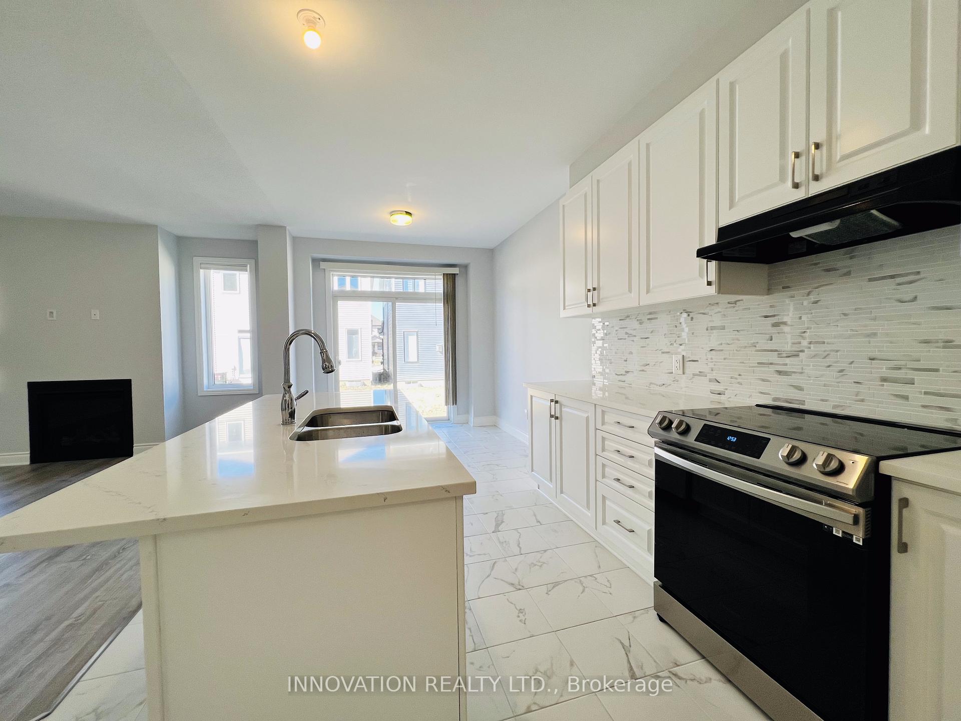 Photo 9 of 305 Crossway Terrace, Ottawa, Stittsville (North) — HOMEH