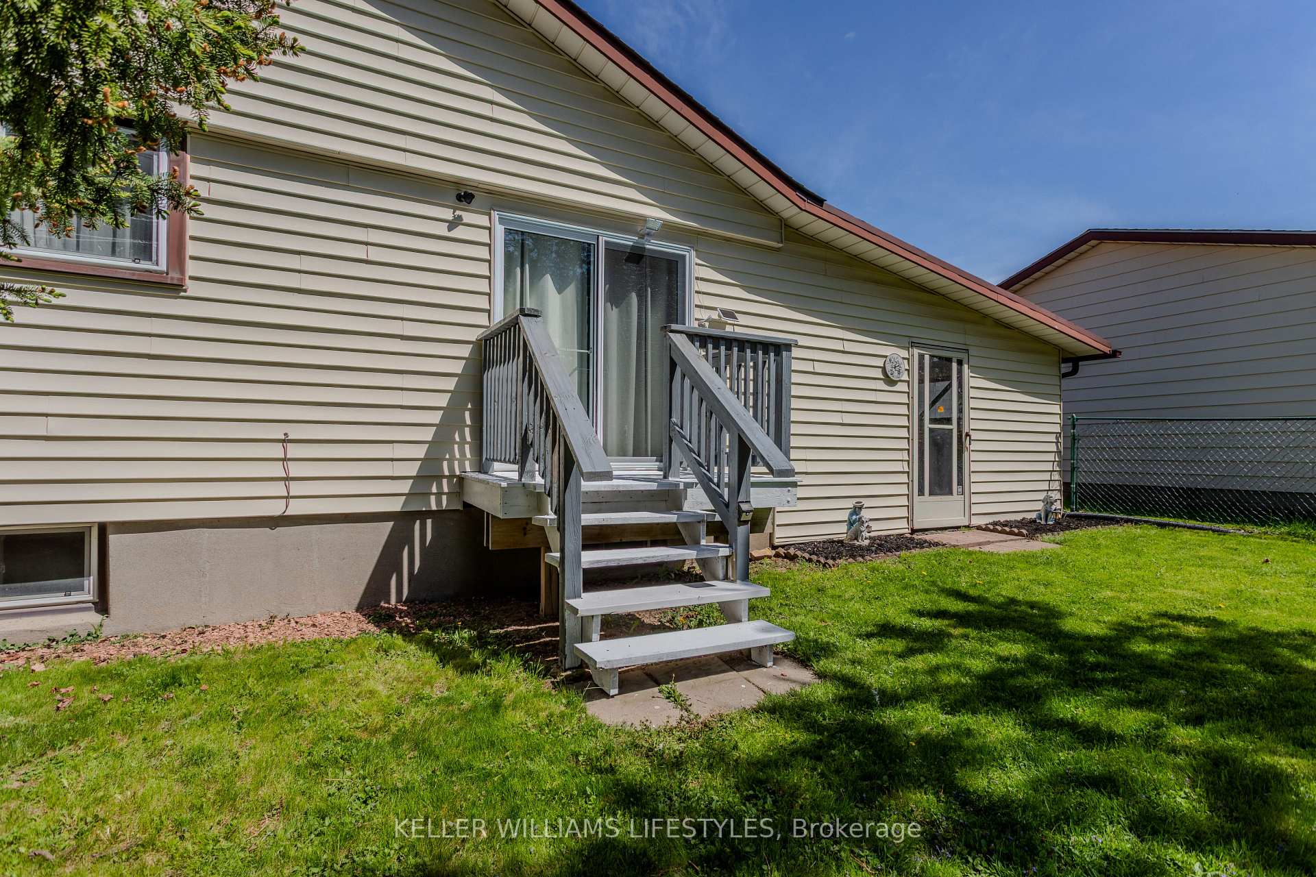 Photo 26 of 41 Manor Road, St. Thomas — HOMEH