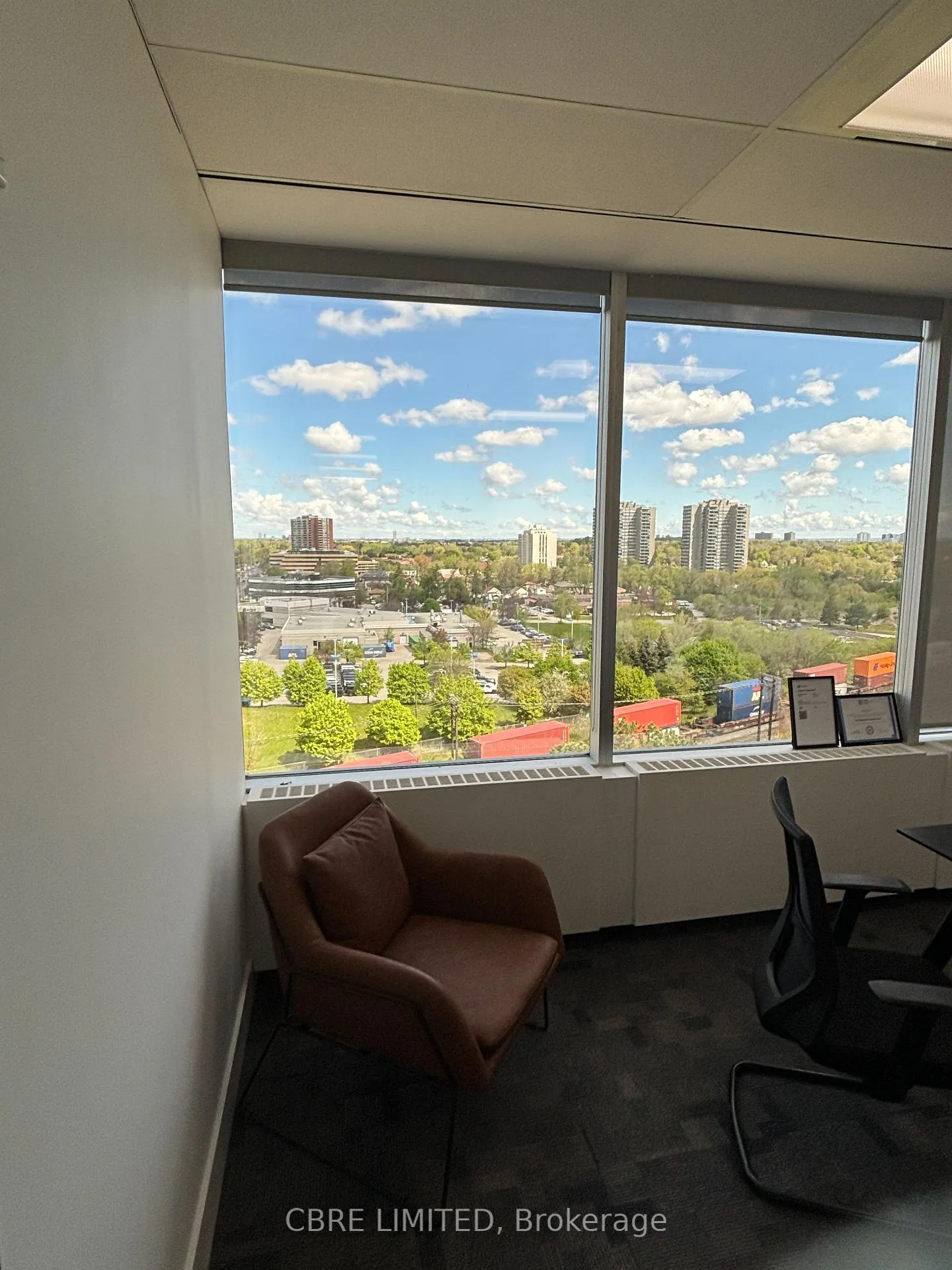 Photo 4 of Unit 608, 18 Lee Centre Dr, Scarborough, Woburn — HOMEH