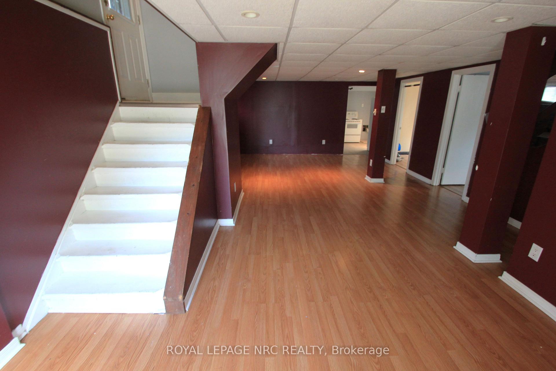 Photo 13 of 60 Michael Avenue, St. Catharines, Burleigh Hill — HOMEH