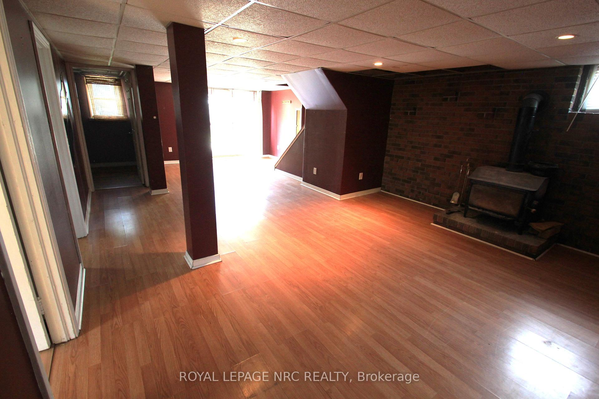 Photo 15 of 60 Michael Avenue, St. Catharines, Burleigh Hill — HOMEH