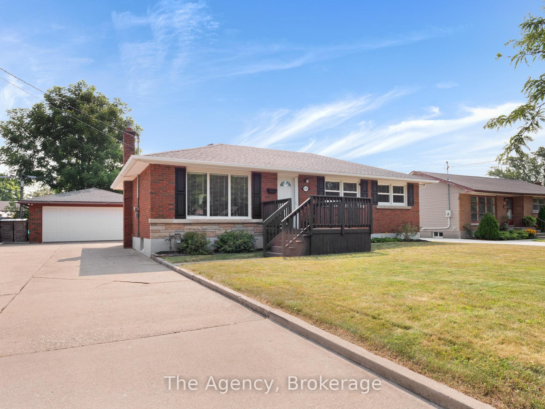 Front of 436 Bunting Road