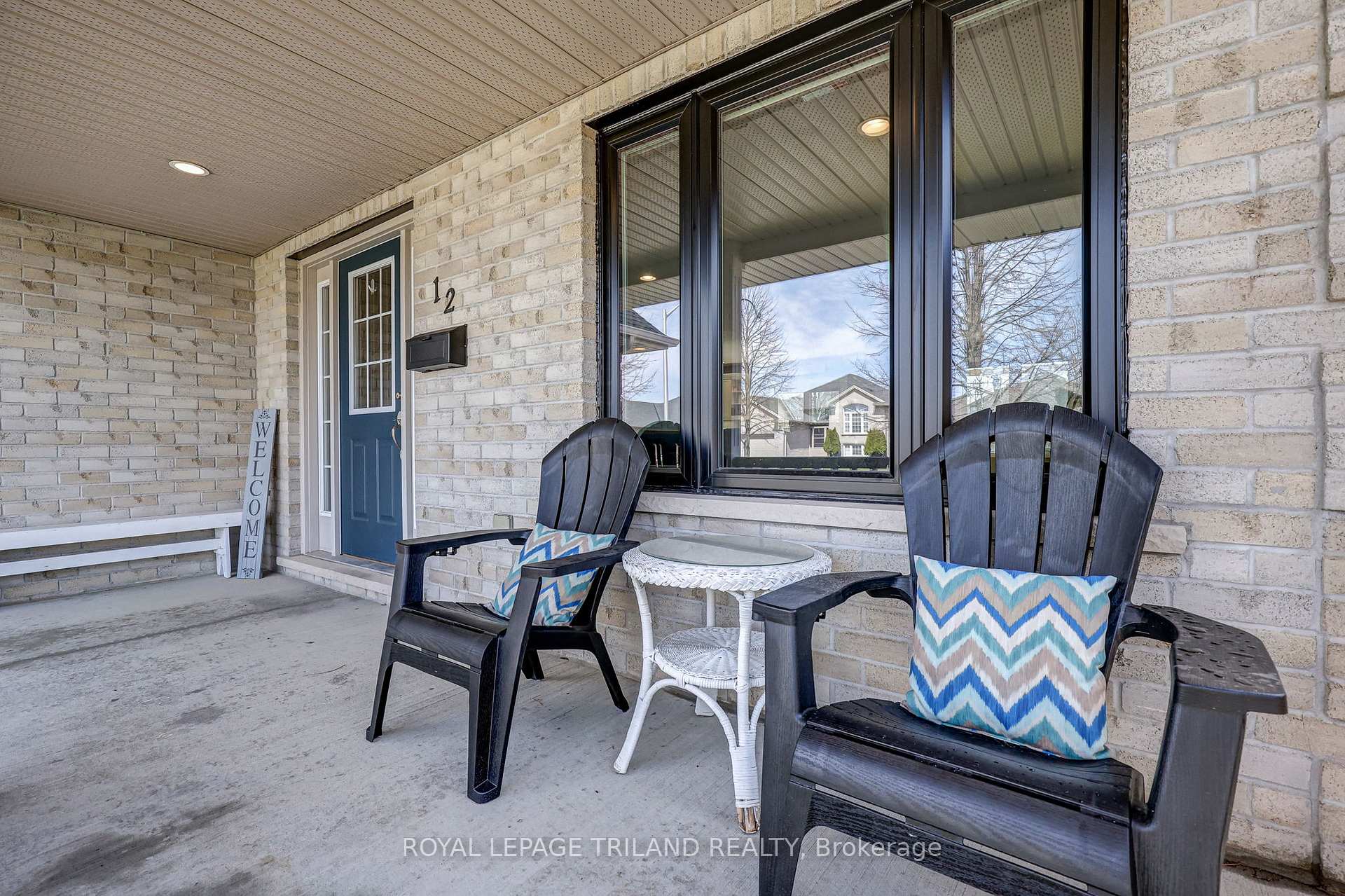 Photo 3 of 12 Redtail Court, St. Thomas — HOMEH