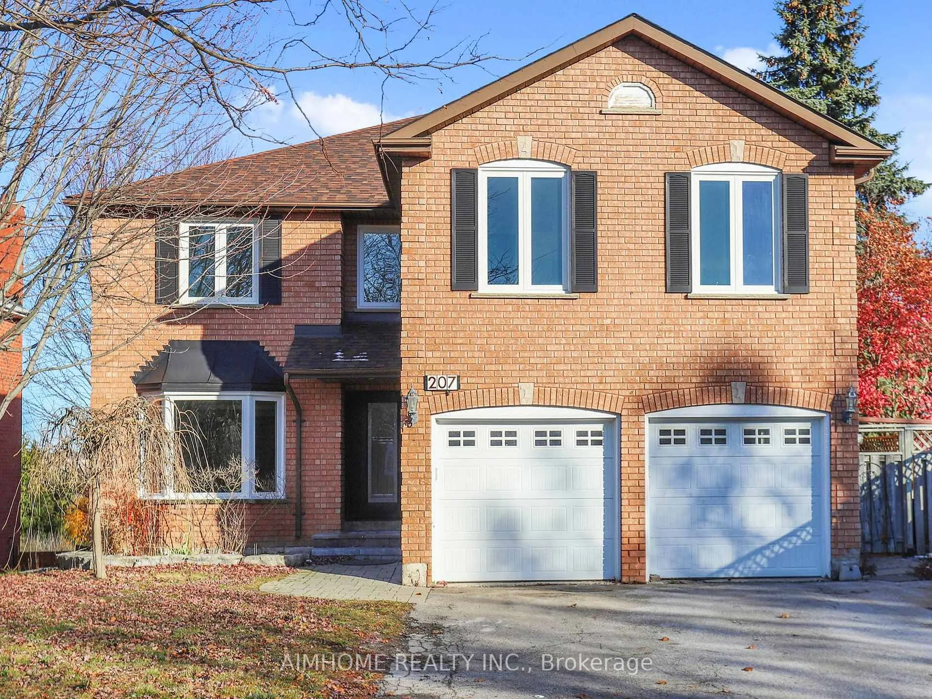 Photo 1 of 207 Kensit Avenue, Newmarket, Armitage — HOMEH