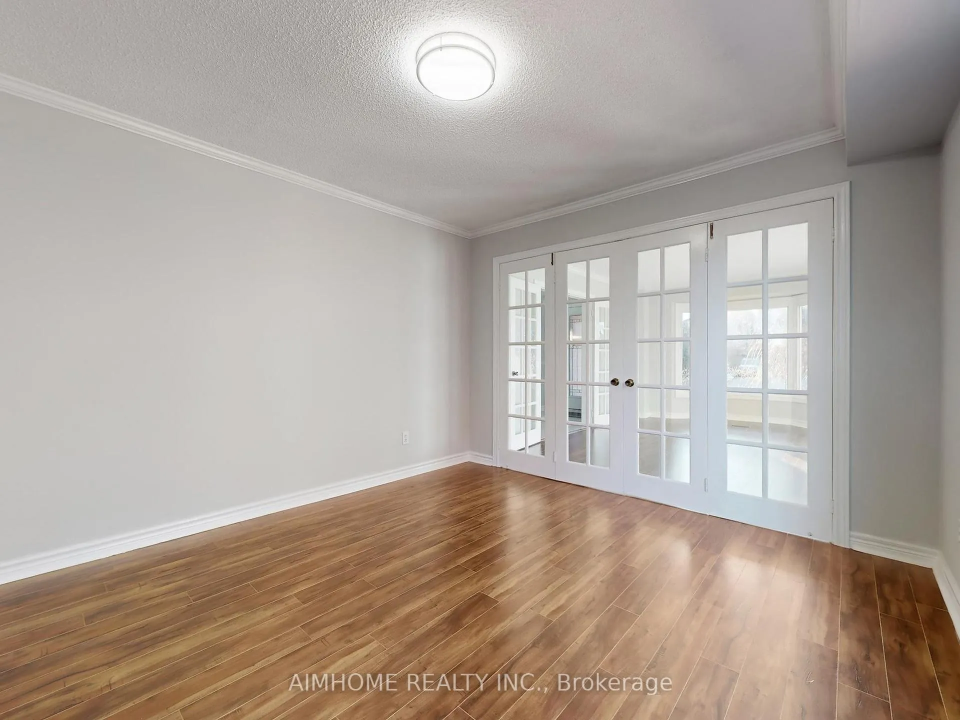 Photo 9 of 207 Kensit Avenue, Newmarket, Armitage — HOMEH