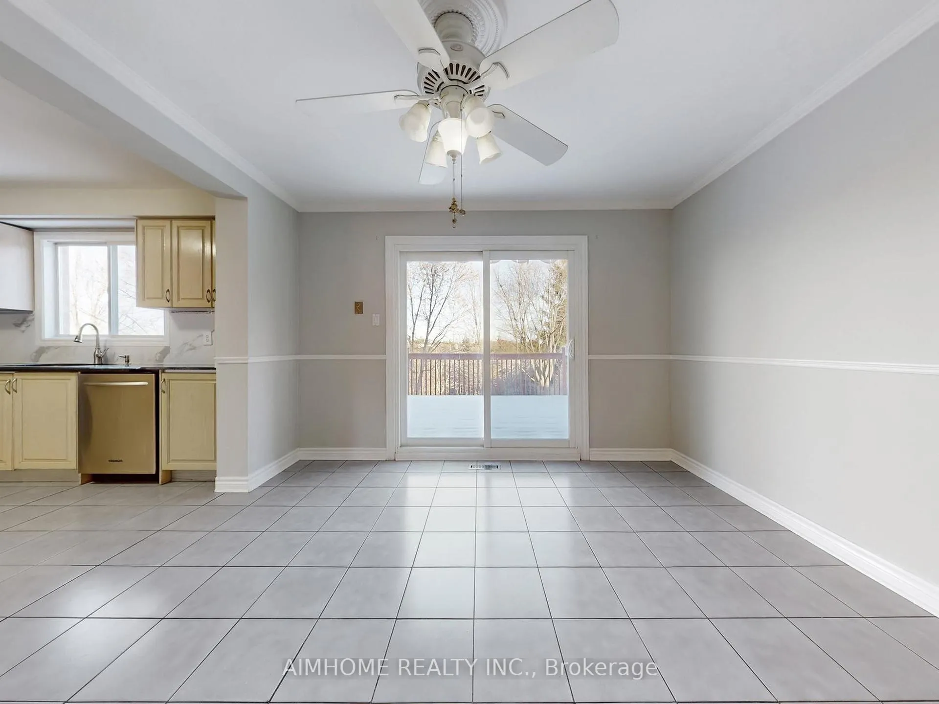 Photo 17 of 207 Kensit Avenue, Newmarket, Armitage — HOMEH