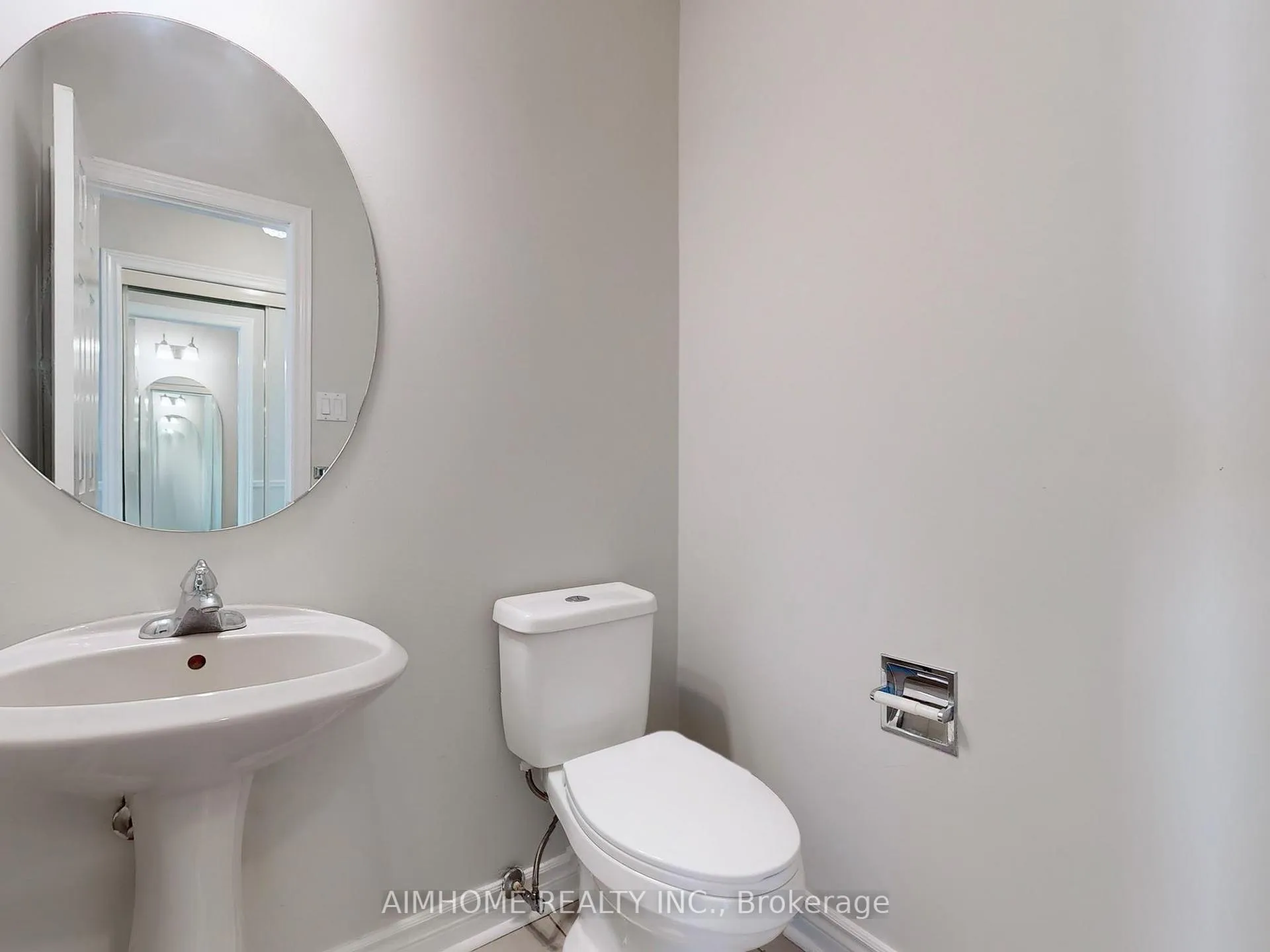 Photo 19 of 207 Kensit Avenue, Newmarket, Armitage — HOMEH