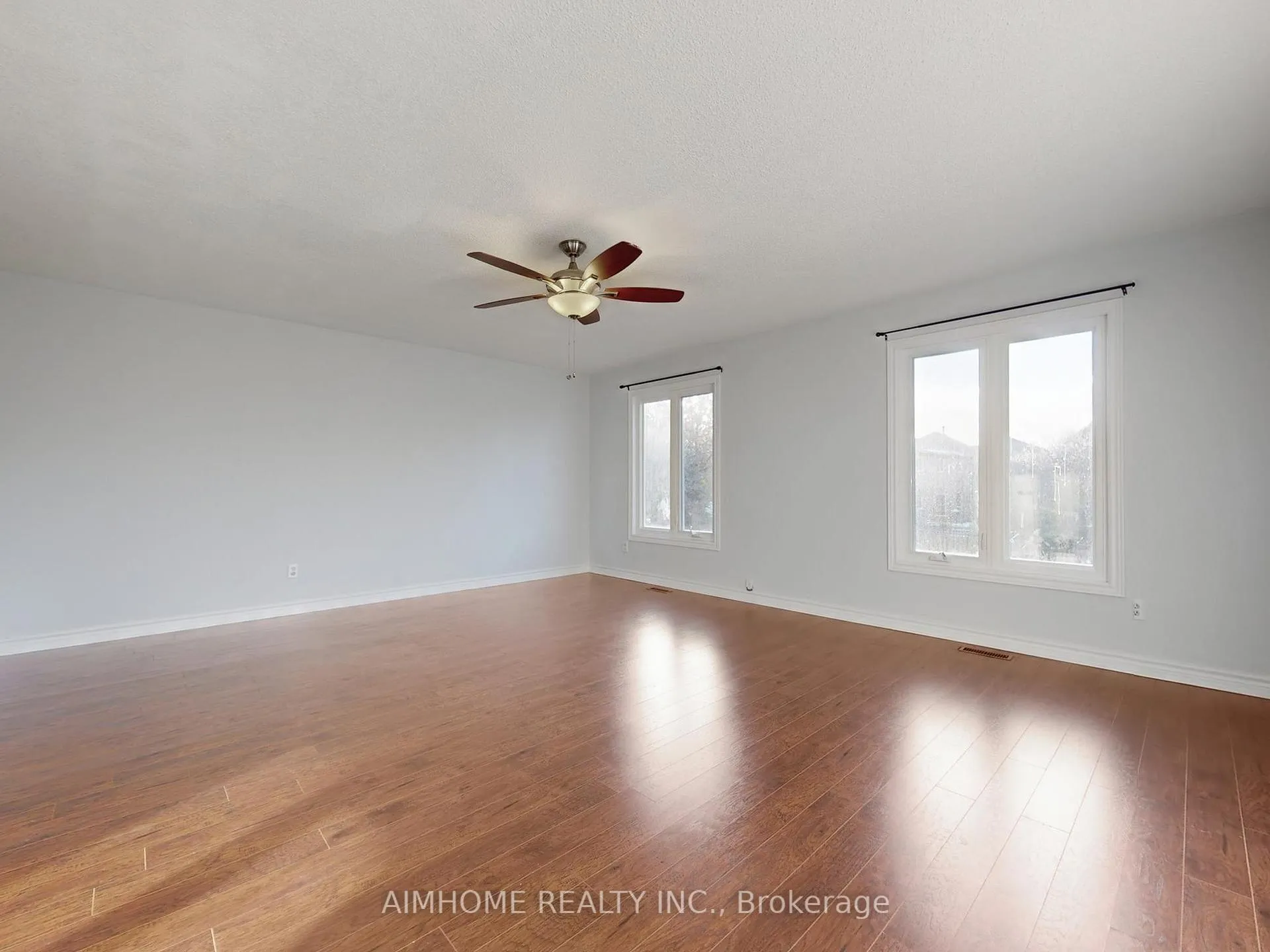 Photo 22 of 207 Kensit Avenue, Newmarket, Armitage — HOMEH