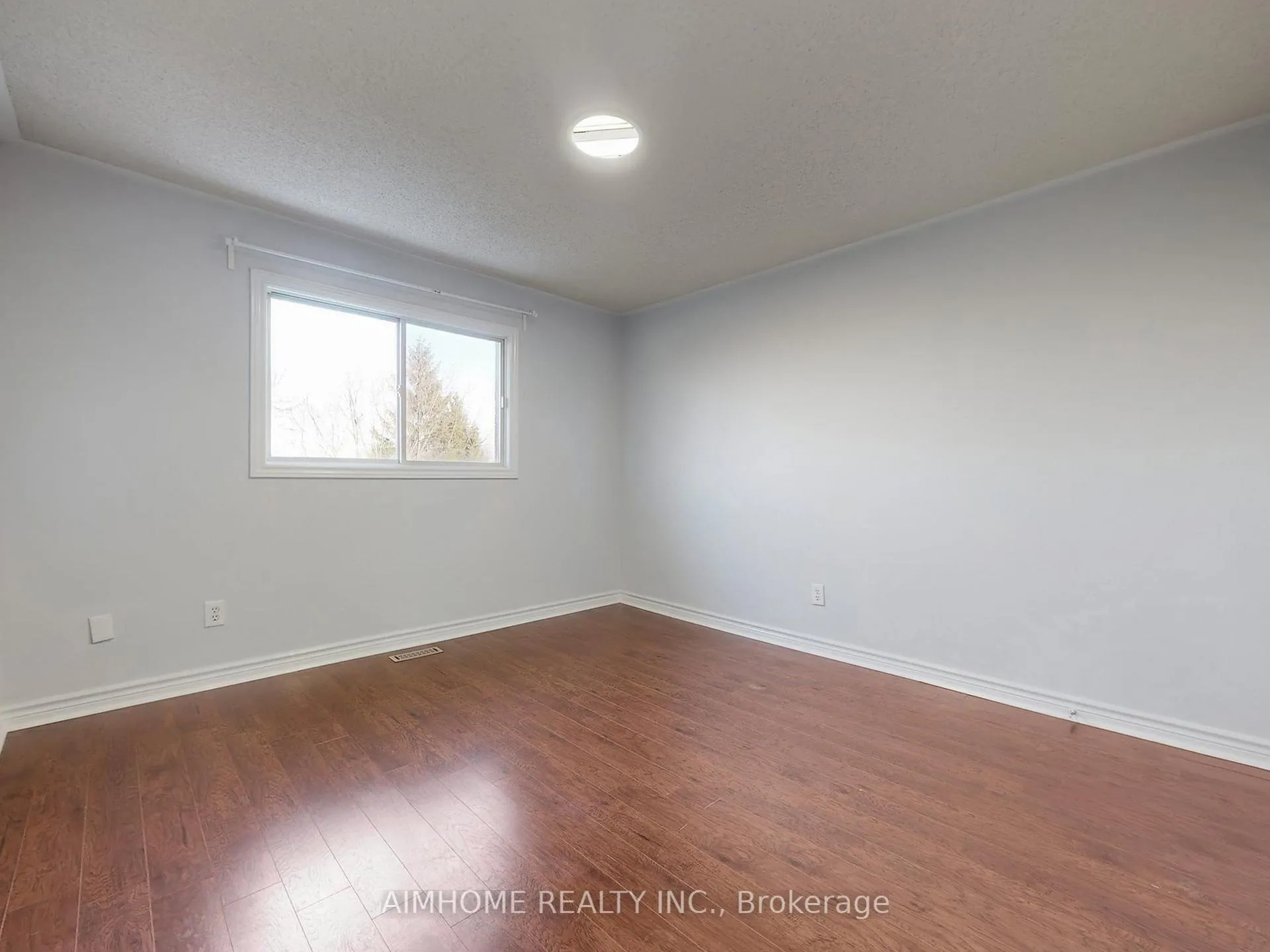 Photo 30 of 207 Kensit Avenue, Newmarket, Armitage — HOMEH