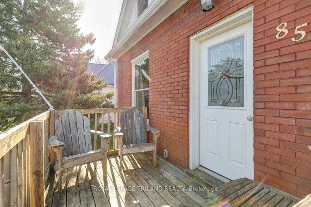 Photo 5 of 85 Chestnut Street, St. Thomas — HOMEH