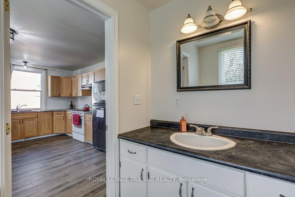 Photo 35 of 85 Chestnut Street, St. Thomas — HOMEH