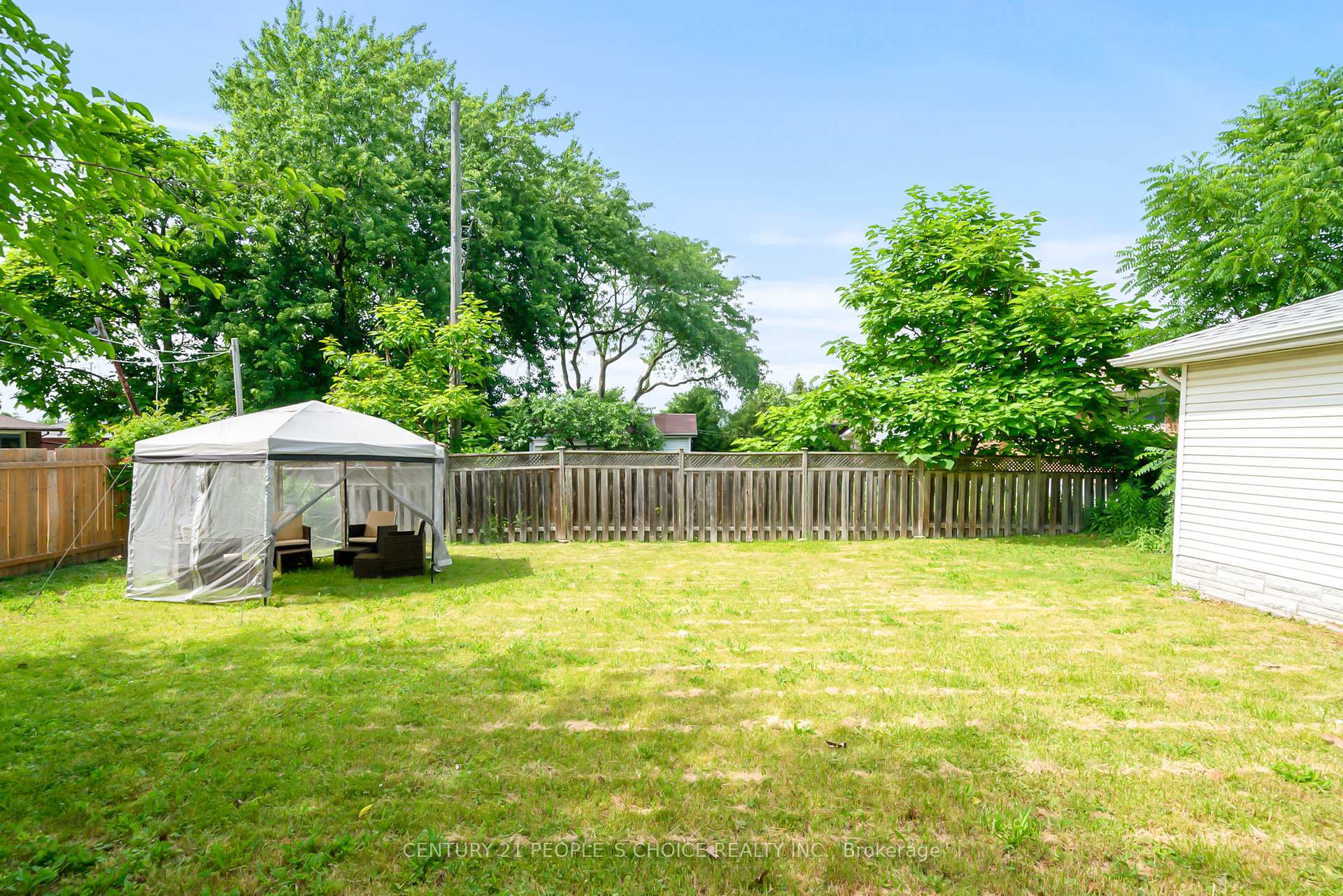 Photo 7 of 45 Chestnut Street W, St. Catharines, Oakdale — HOMEH