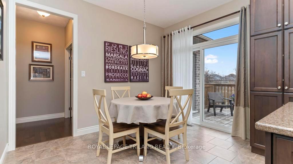 Photo 15 of 95 Circlewood Drive, St. Thomas — HOMEH