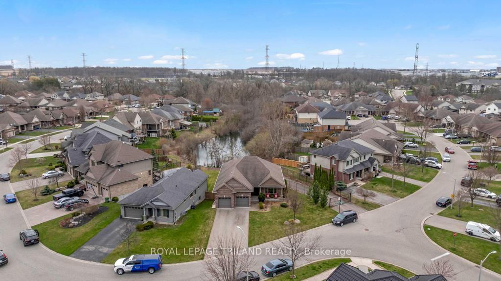 Photo 40 of 95 Circlewood Drive, St. Thomas — HOMEH