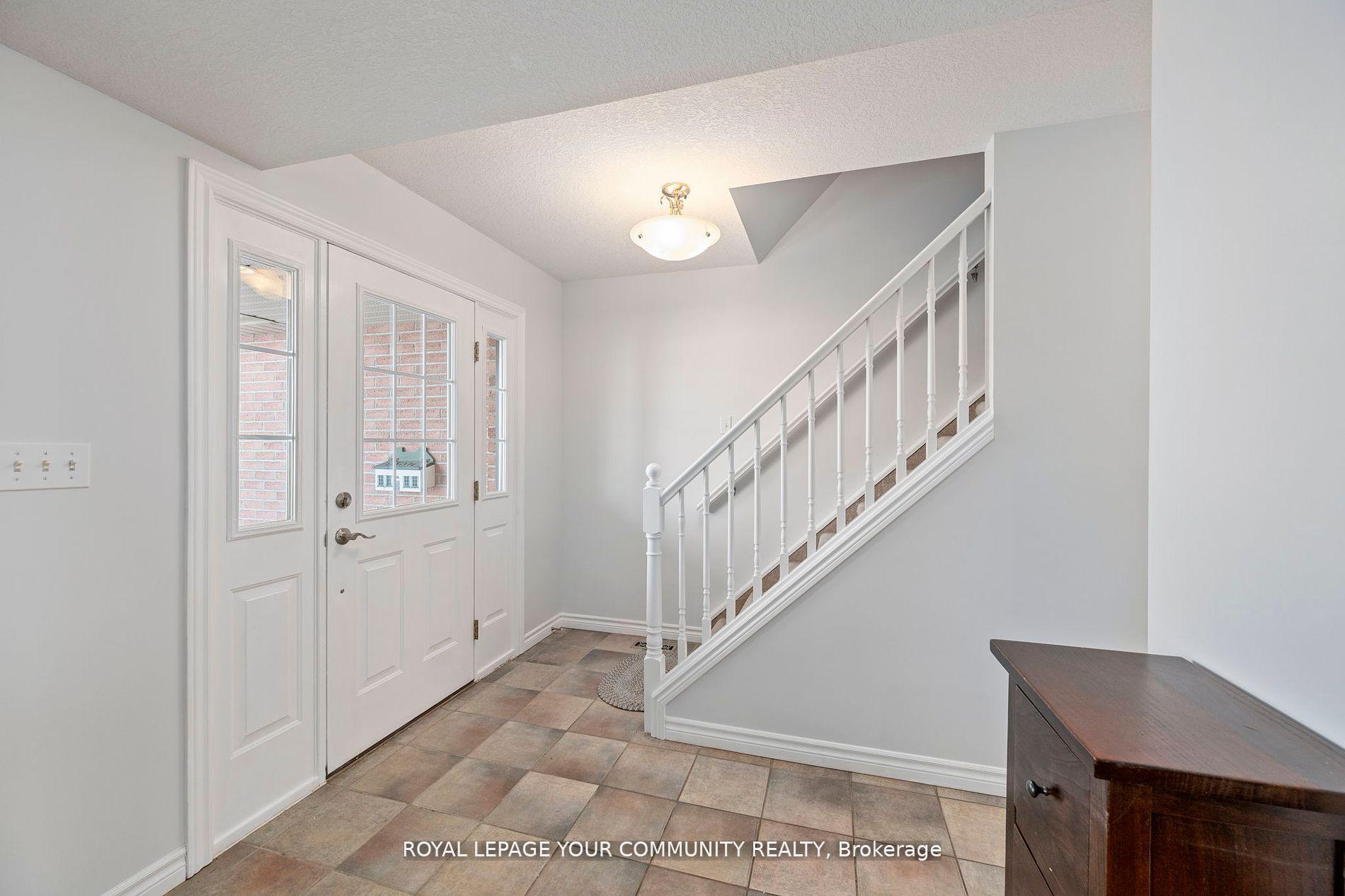 Photo 11 of 63 Lake Margaret Trail, St. Thomas — HOMEH