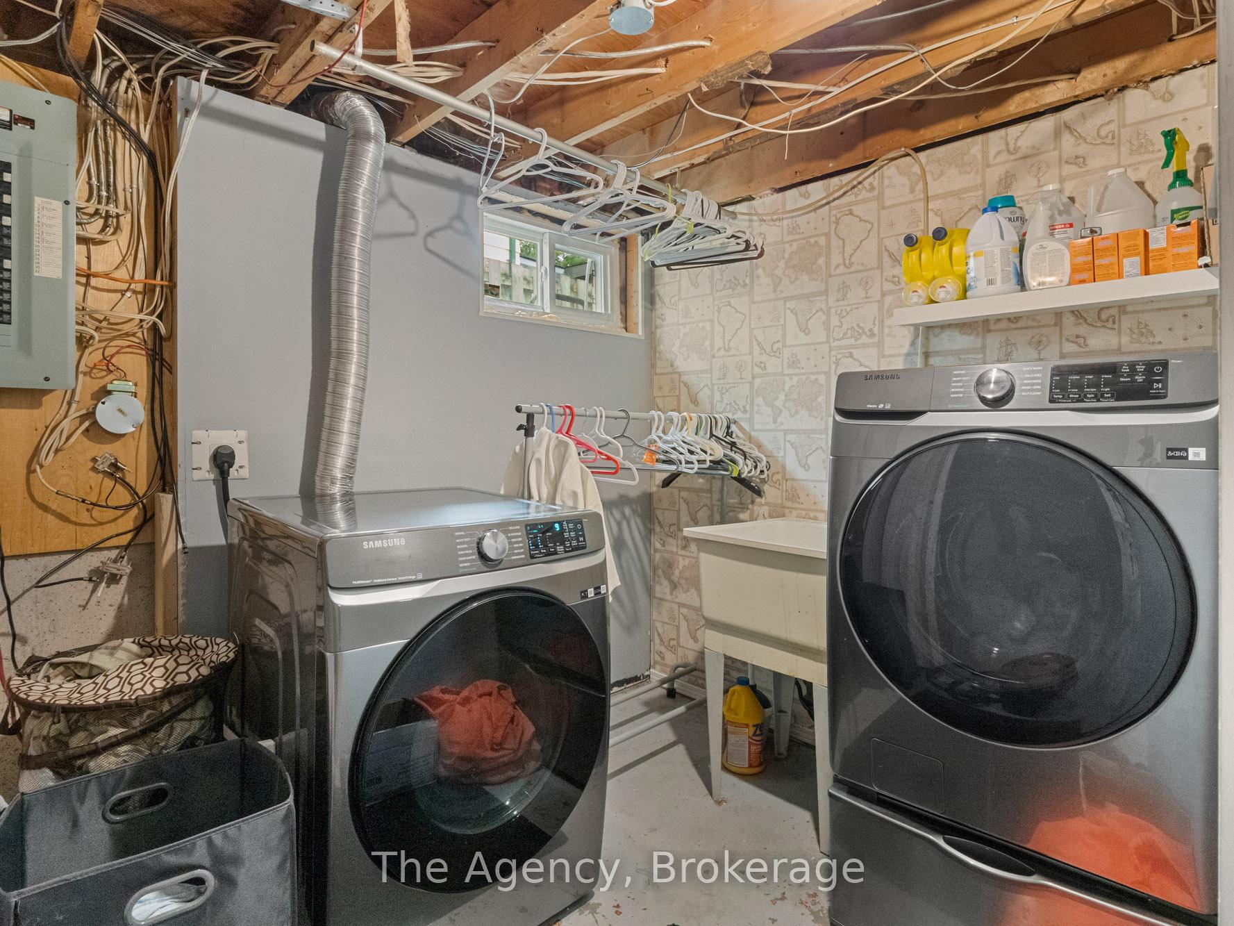 Photo 28 of 47 Canterbury Drive, St. Catharines, Oakdale — HOMEH