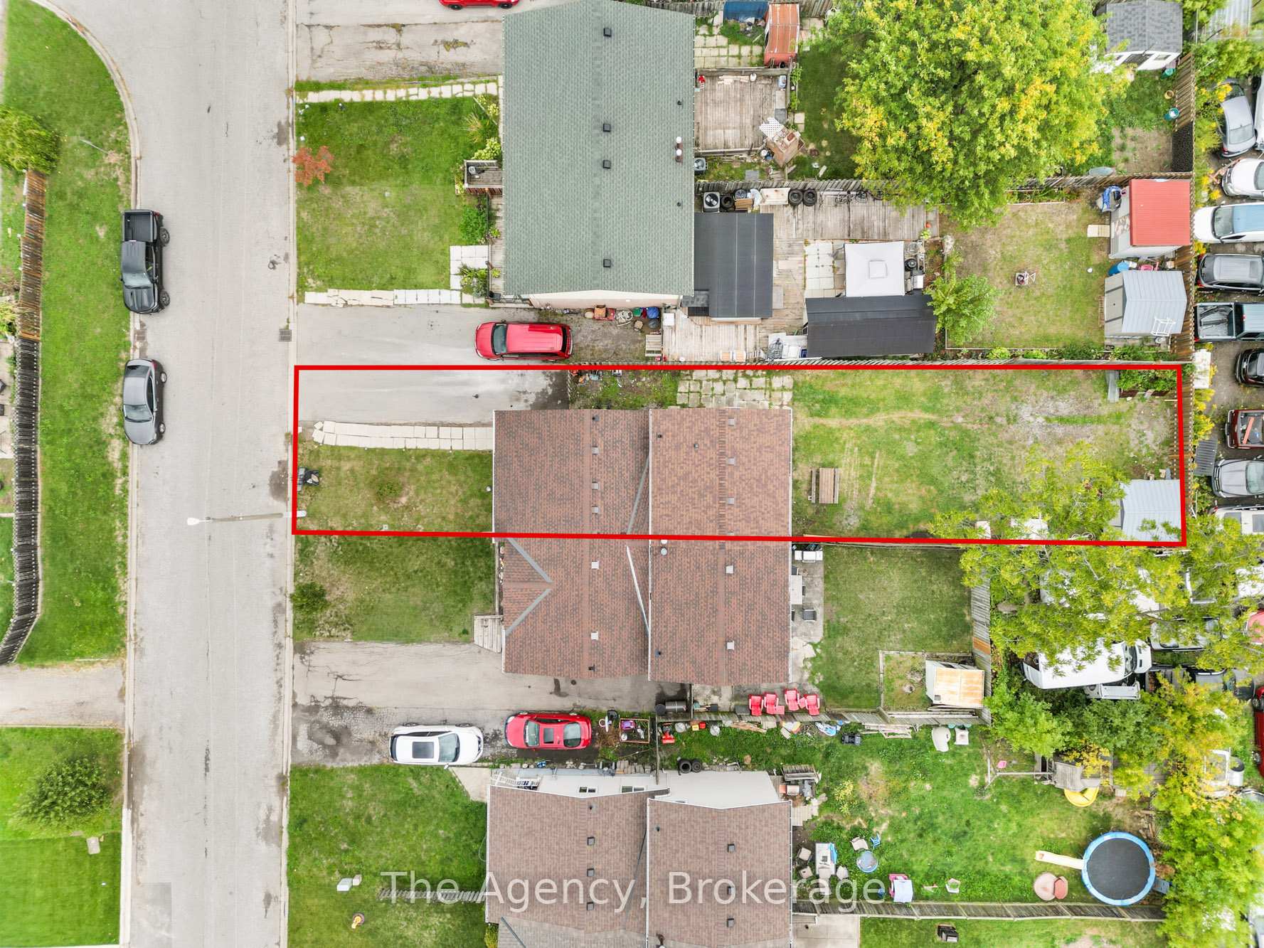 Photo 38 of 47 Canterbury Drive, St. Catharines, Oakdale — HOMEH
