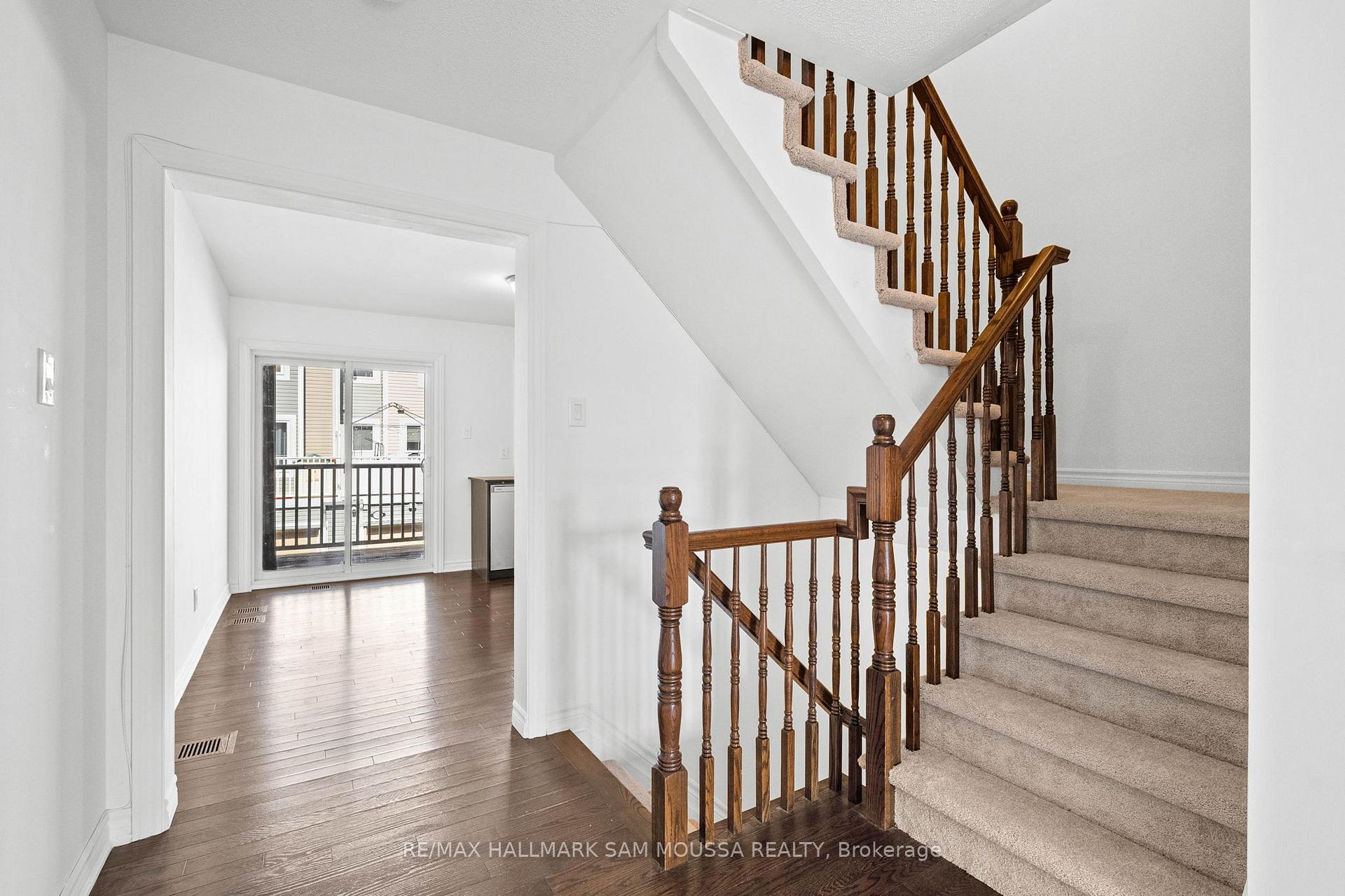 Photo 10 of 257 Cayman Road, Ottawa, Stittsville (North) — HOMEH