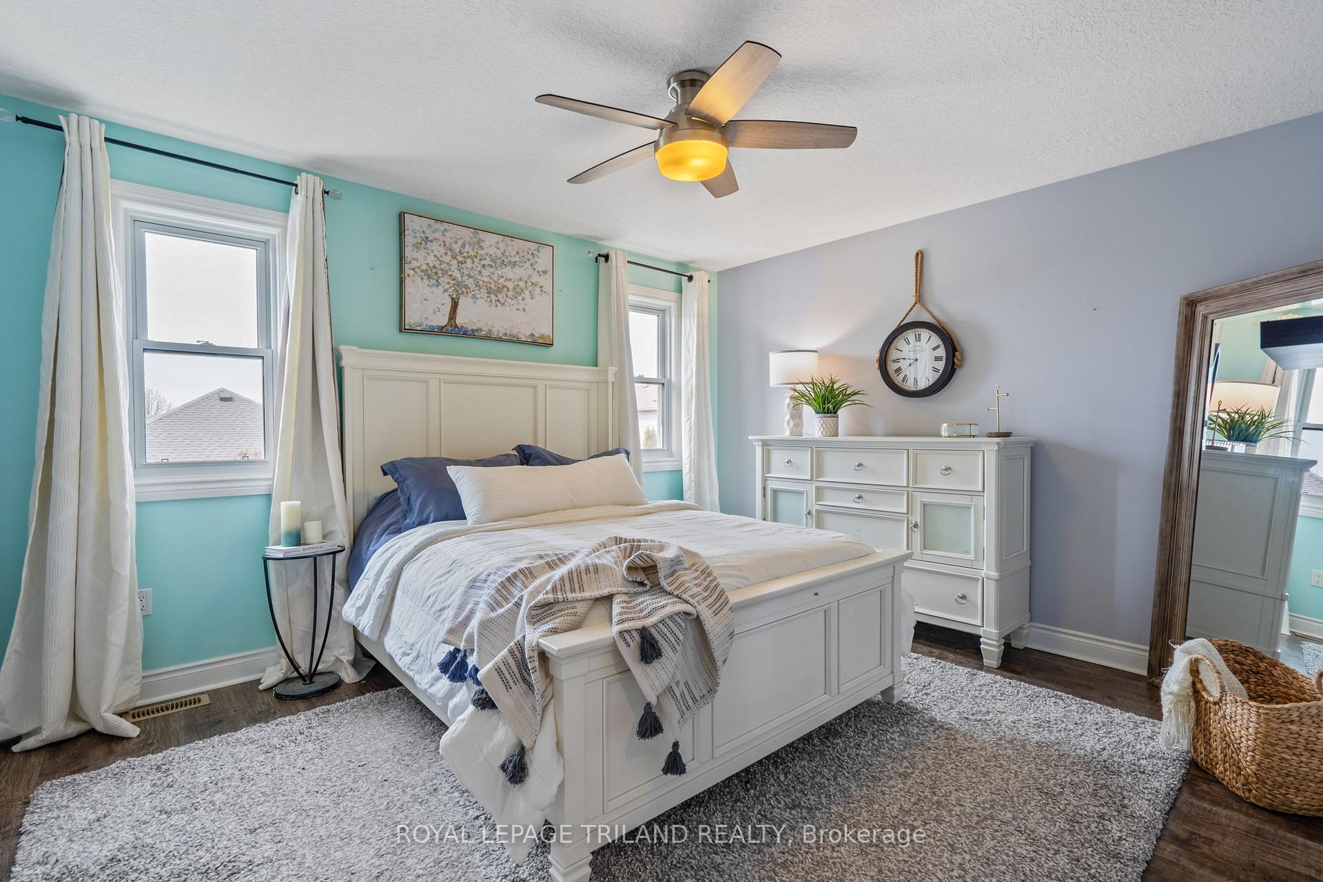 Photo 20 of 30 Hagerman Crescent, St. Thomas — HOMEH