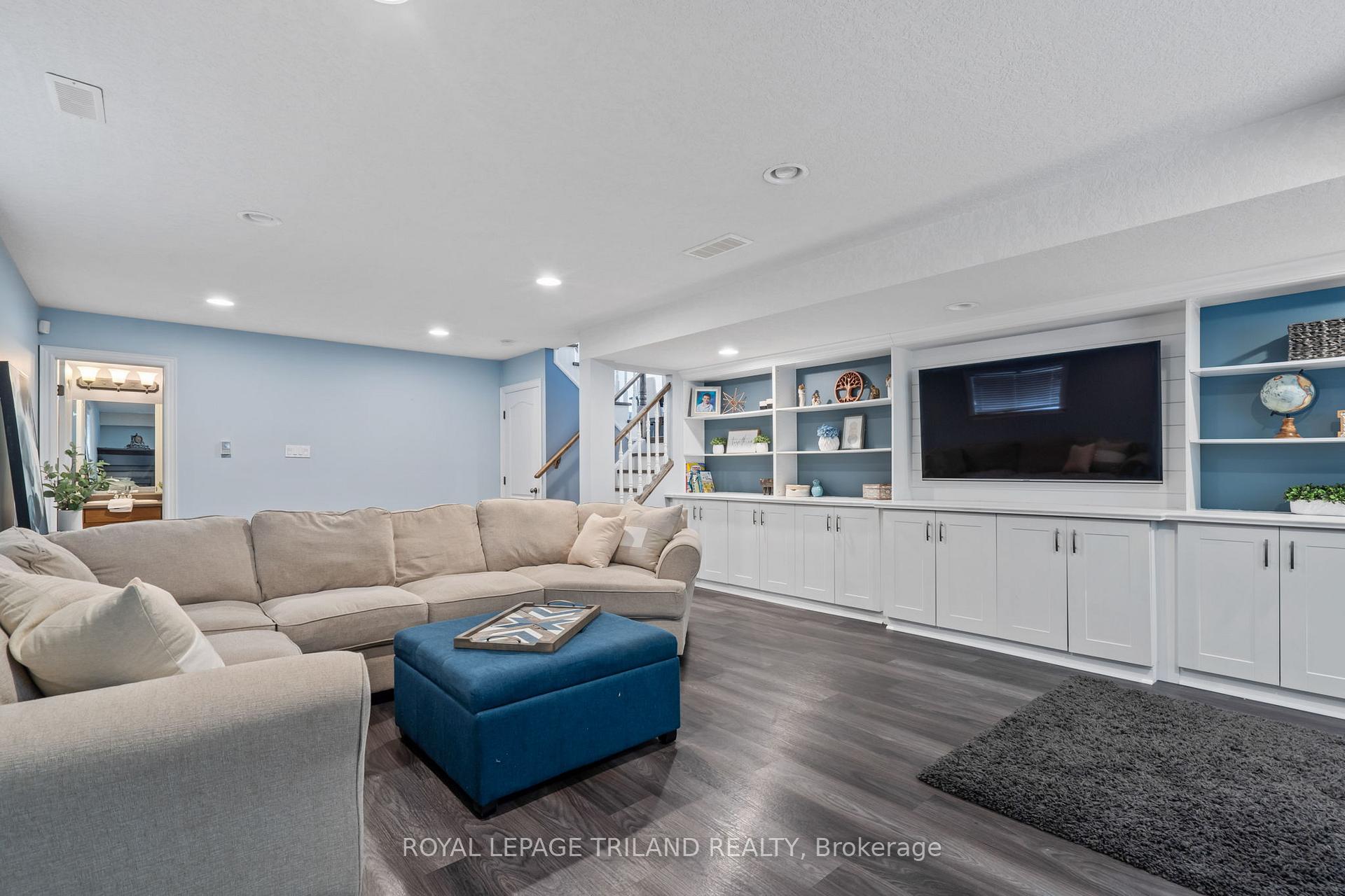 Photo 33 of 30 Hagerman Crescent, St. Thomas — HOMEH