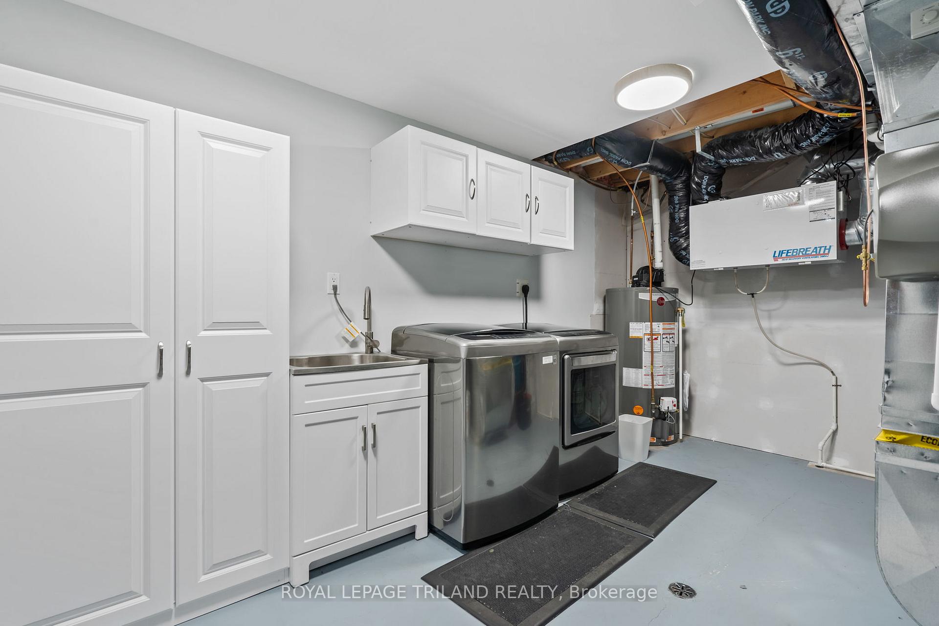 Photo 37 of 30 Hagerman Crescent, St. Thomas — HOMEH
