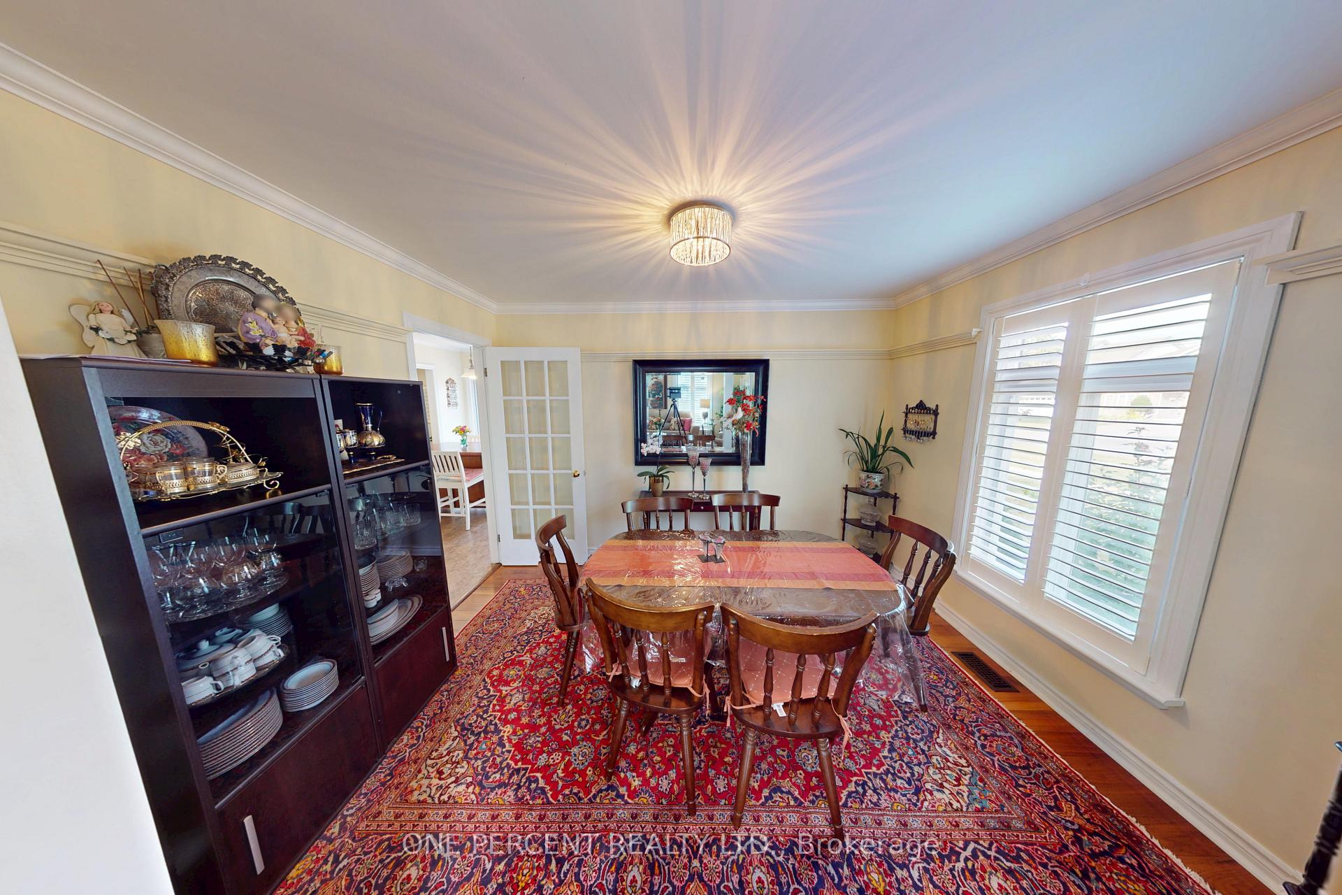 Photo 7 of 1 Dunbar Crescent, St. Catharines, Grapeview — HOMEH