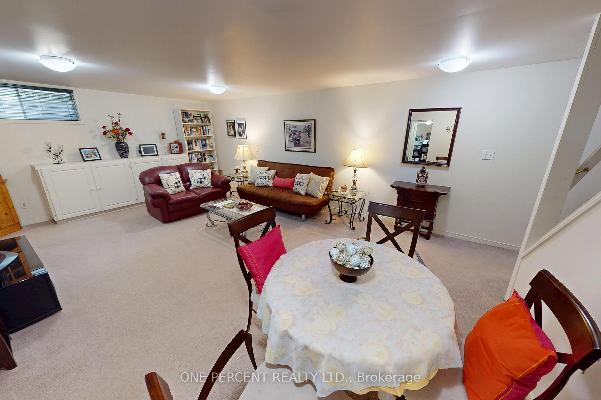 Photo 22 of 1 Dunbar Crescent, St. Catharines, Grapeview — HOMEH