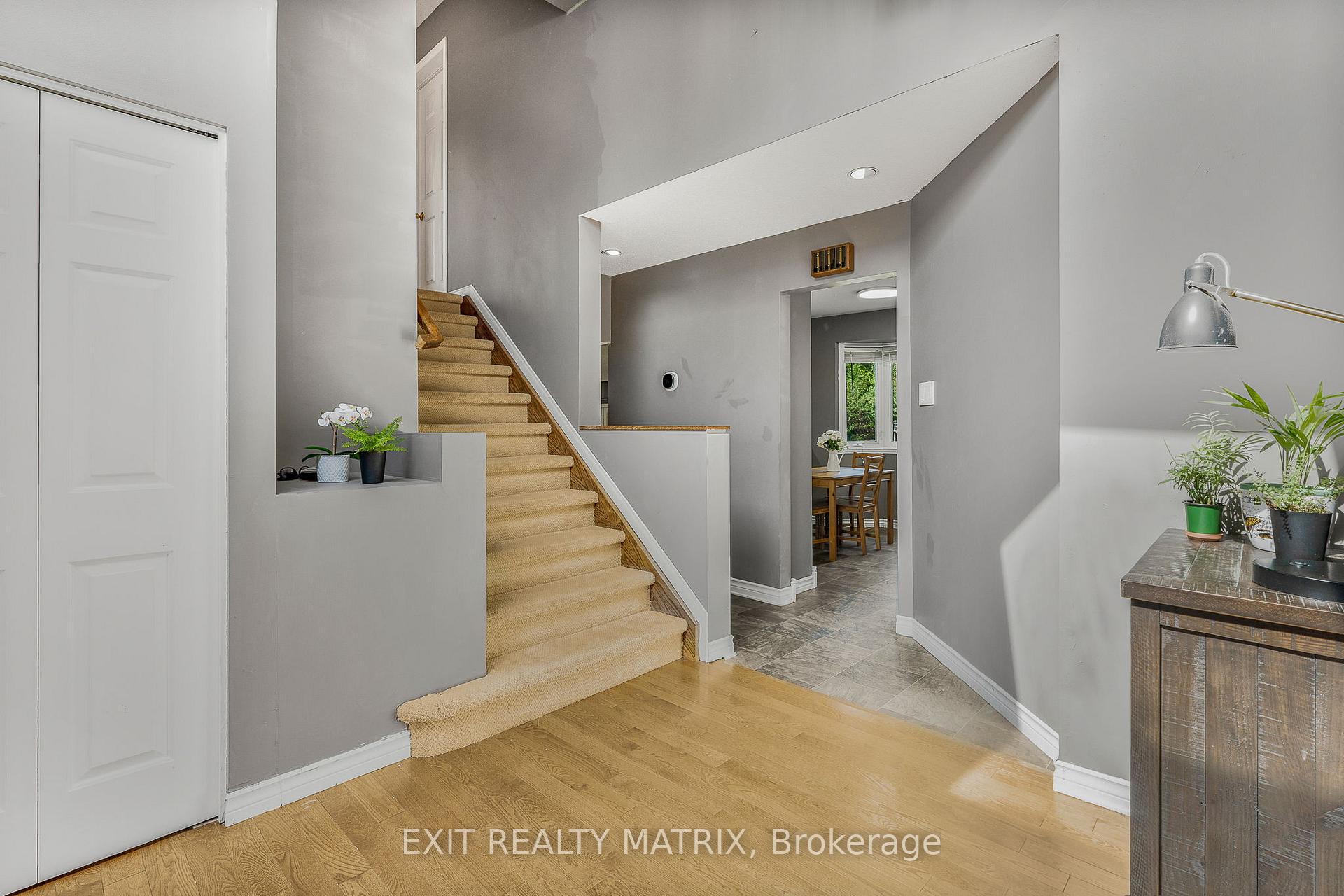 Photo 5 of 6801 Flewellyn Road, Ottawa, Remainder of Stittsville & Area — HOMEH