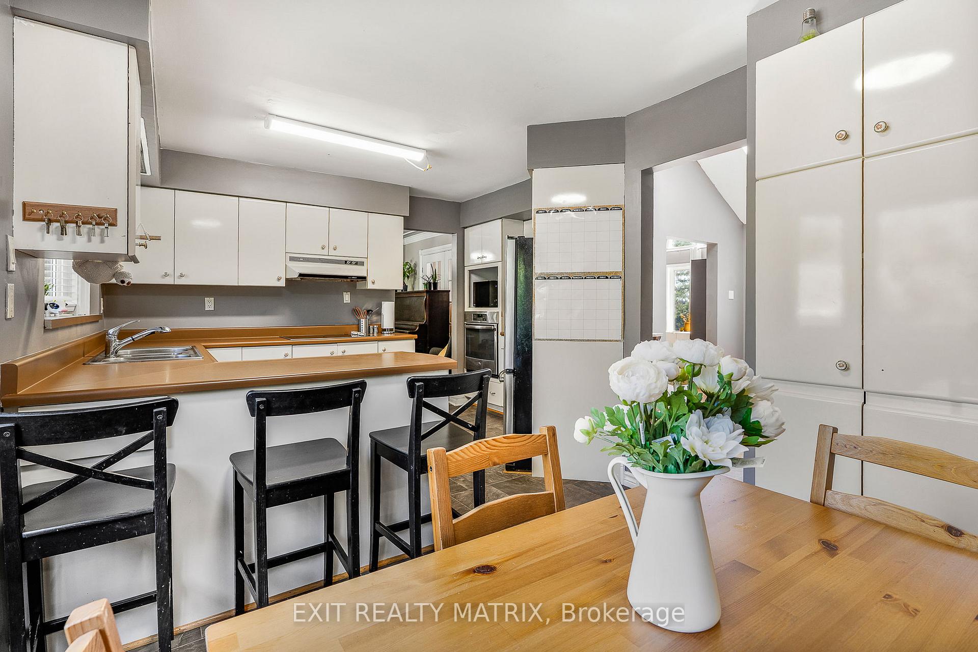 Photo 9 of 6801 Flewellyn Road, Ottawa, Remainder of Stittsville & Area — HOMEH