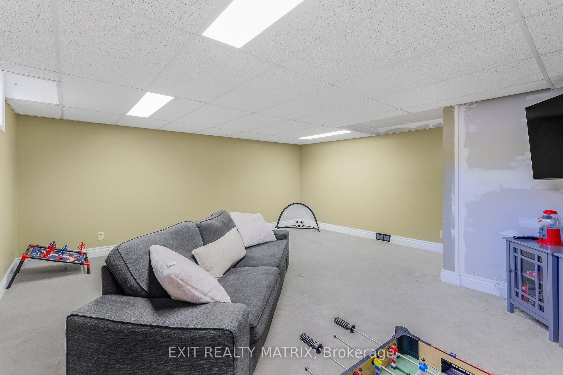 Photo 30 of 6801 Flewellyn Road, Ottawa, Remainder of Stittsville & Area — HOMEH
