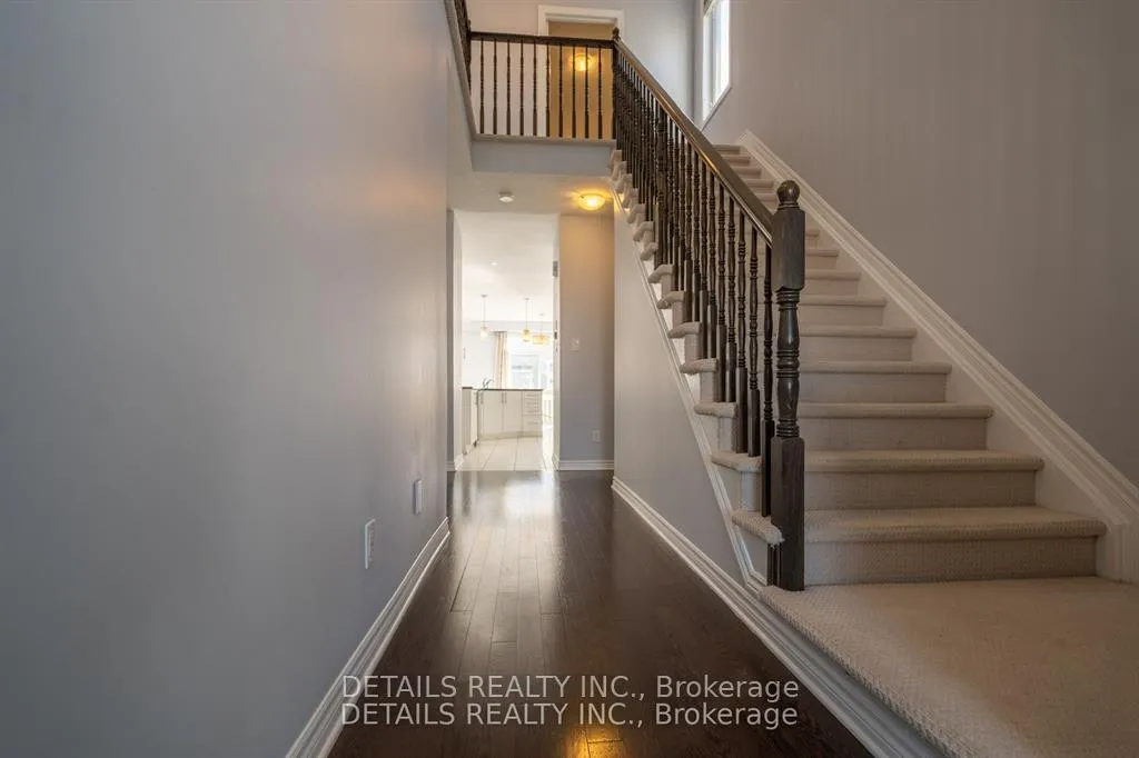 Photo 3 of 303 Bobolink Ridge, Ottawa, Kanata - Emerald Meadows/Trailwest — HOMEH
