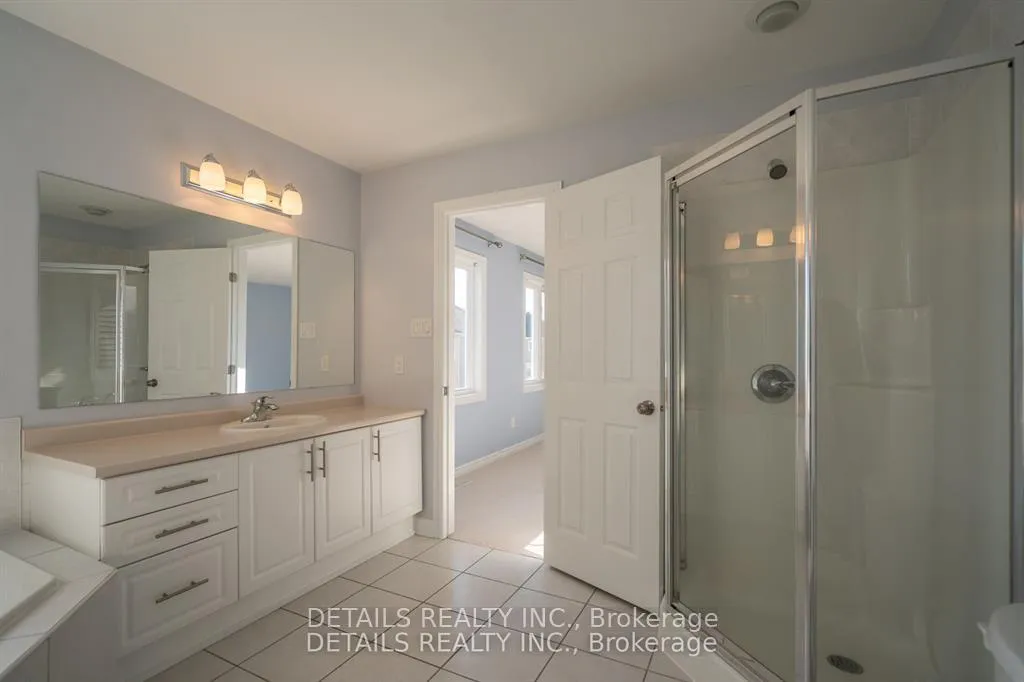 Photo 13 of 303 Bobolink Ridge, Ottawa, Kanata - Emerald Meadows/Trailwest — HOMEH