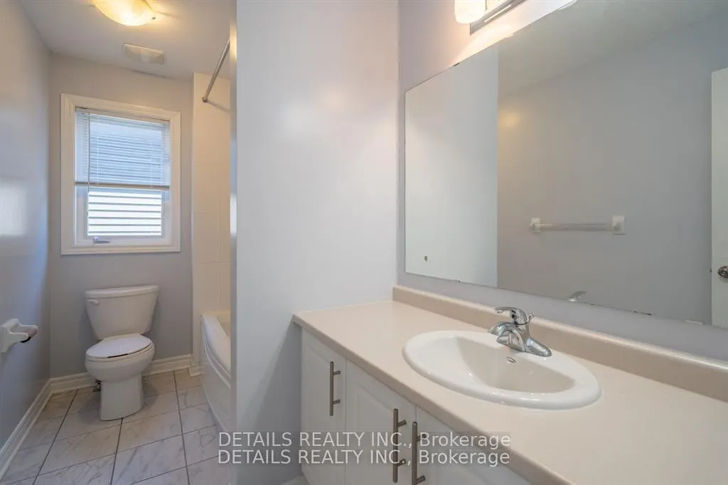 Photo 18 of 303 Bobolink Ridge, Ottawa, Kanata - Emerald Meadows/Trailwest — HOMEH