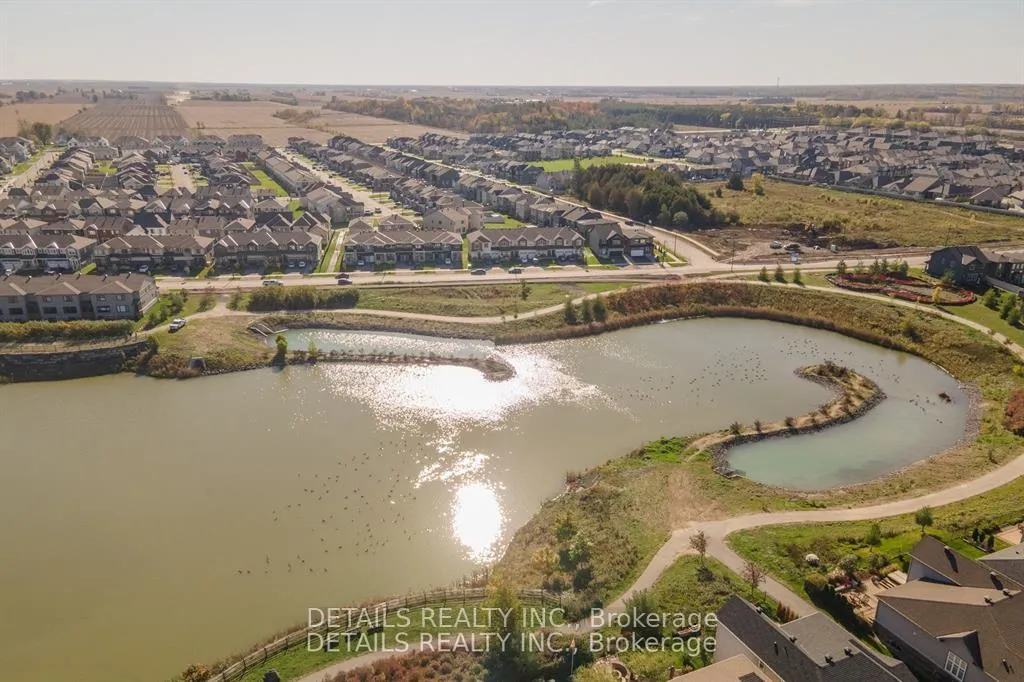Photo 21 of 303 Bobolink Ridge, Ottawa, Kanata - Emerald Meadows/Trailwest — HOMEH