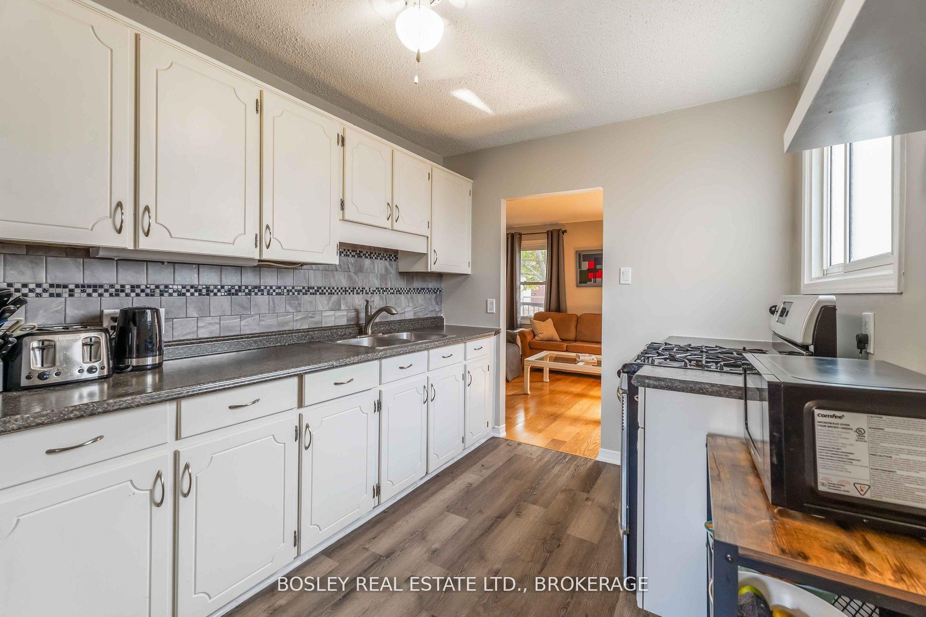 Photo 13 of 11 Keele Street, St. Catharines, Burleigh Hill — HOMEH