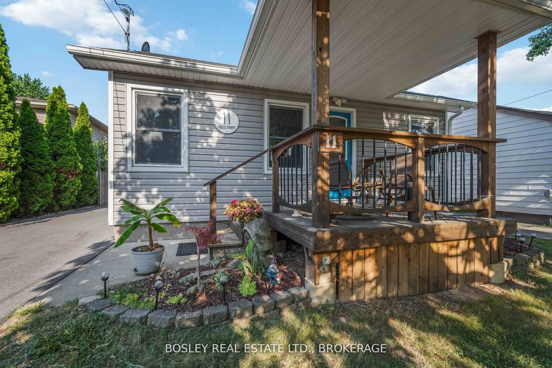 Photo 33 of 11 Keele Street, St. Catharines, Burleigh Hill — HOMEH