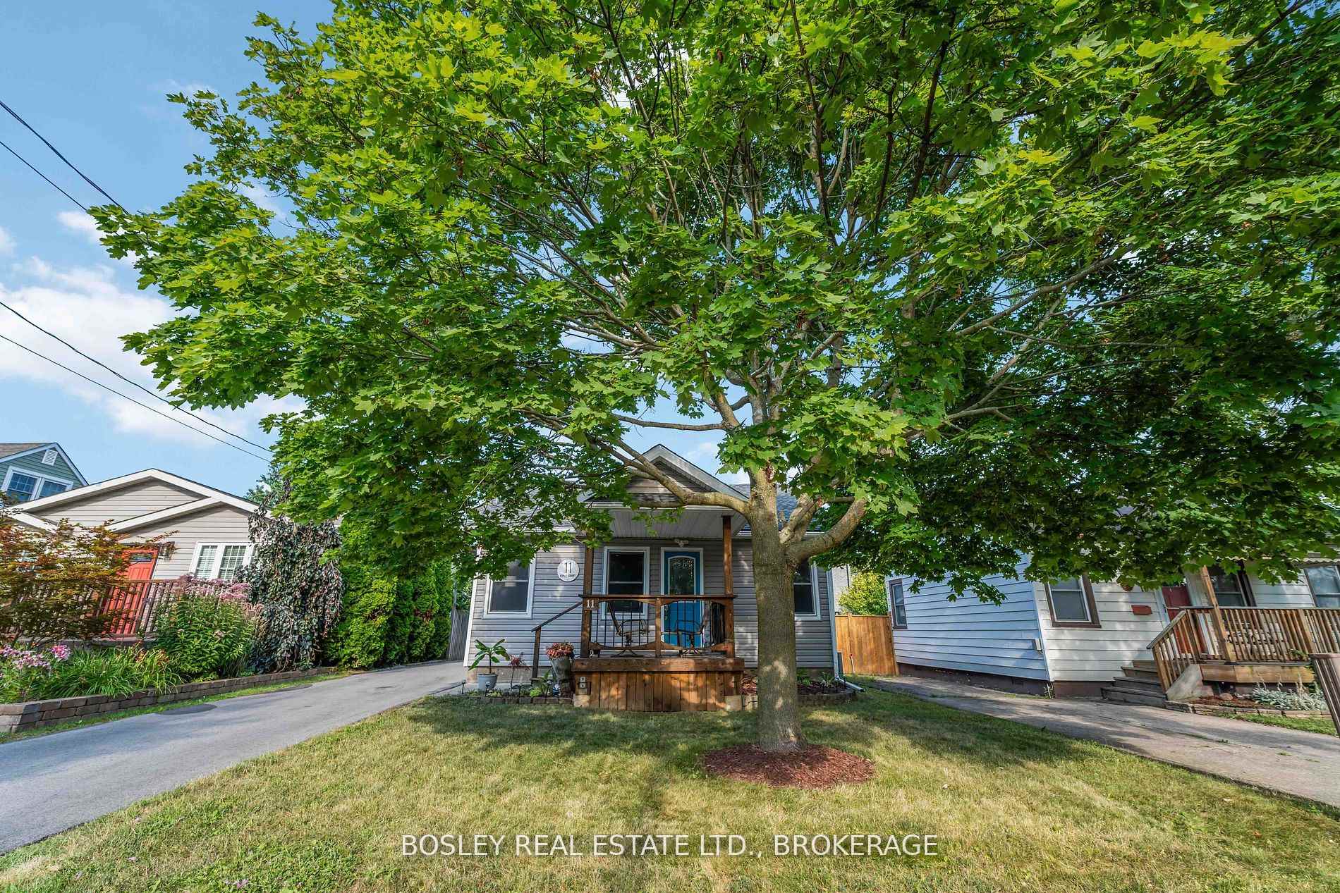 Photo 34 of 11 Keele Street, St. Catharines, Burleigh Hill — HOMEH