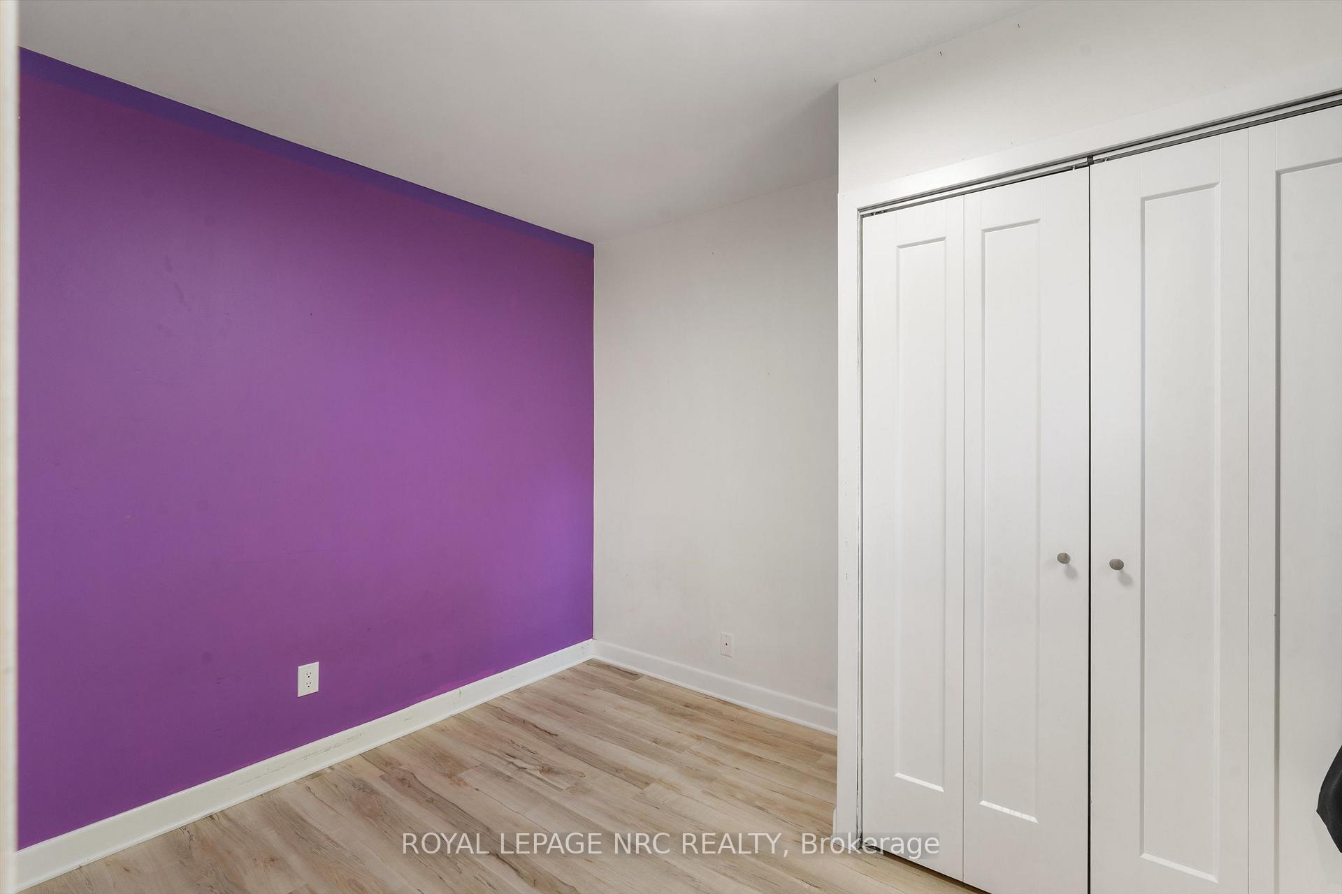 Photo 25 of 27 Maplecrest Avenue, St. Catharines, Burleigh Hill — HOMEH