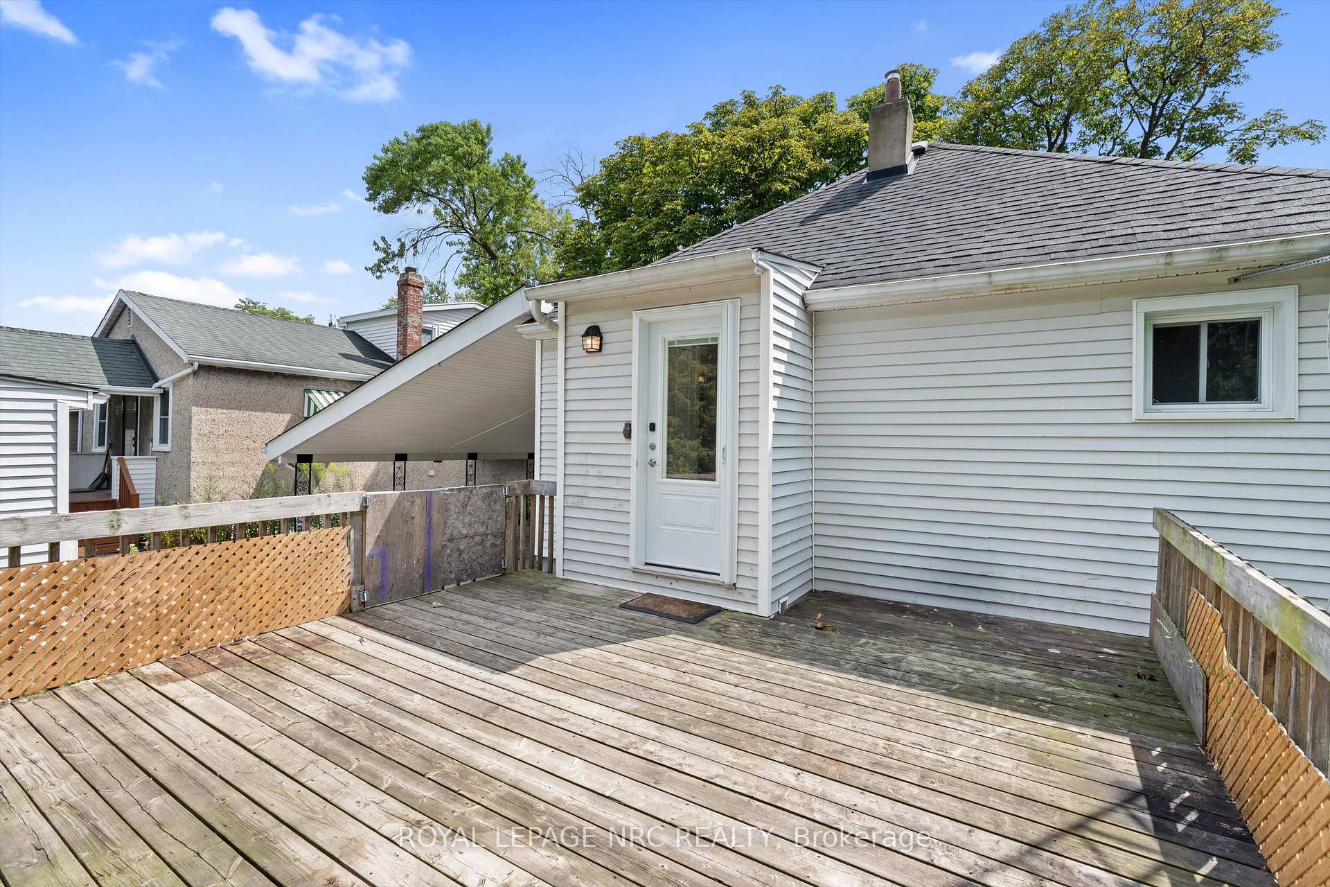 Photo 32 of 27 Maplecrest Avenue, St. Catharines, Burleigh Hill — HOMEH