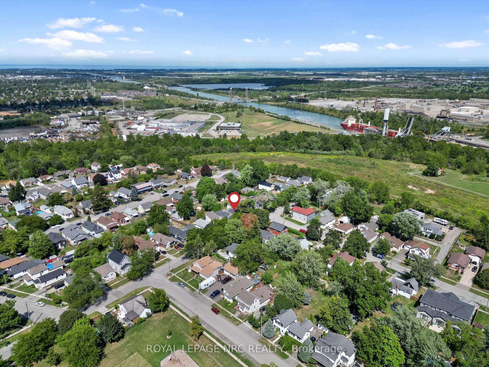 Photo 39 of 27 Maplecrest Avenue, St. Catharines, Burleigh Hill — HOMEH