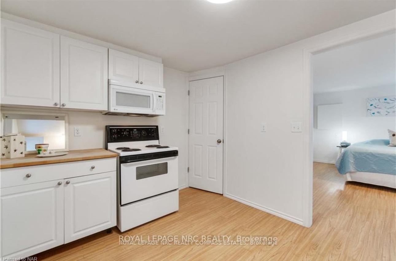 Photo 7 of Unit 2, 29 Lincoln Avenue, St. Catharines, Oakdale — HOMEH