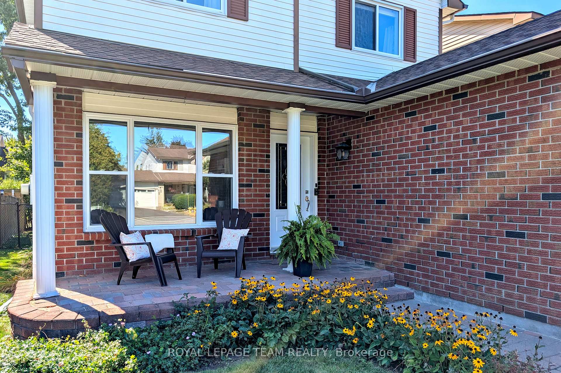 Photo 6 of 18 Victor Street, Ottawa, Stittsville (Central) — HOMEH