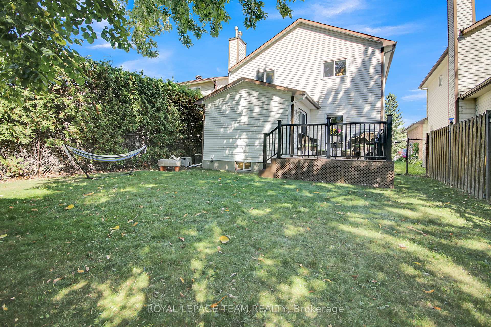 Photo 37 of 18 Victor Street, Ottawa, Stittsville (Central) — HOMEH