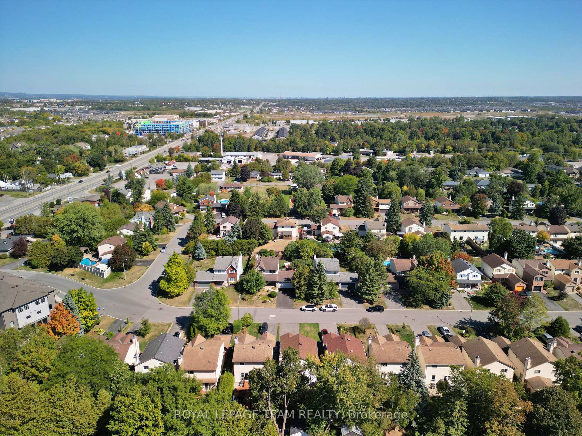 Photo 40 of 18 Victor Street, Ottawa, Stittsville (Central) — HOMEH