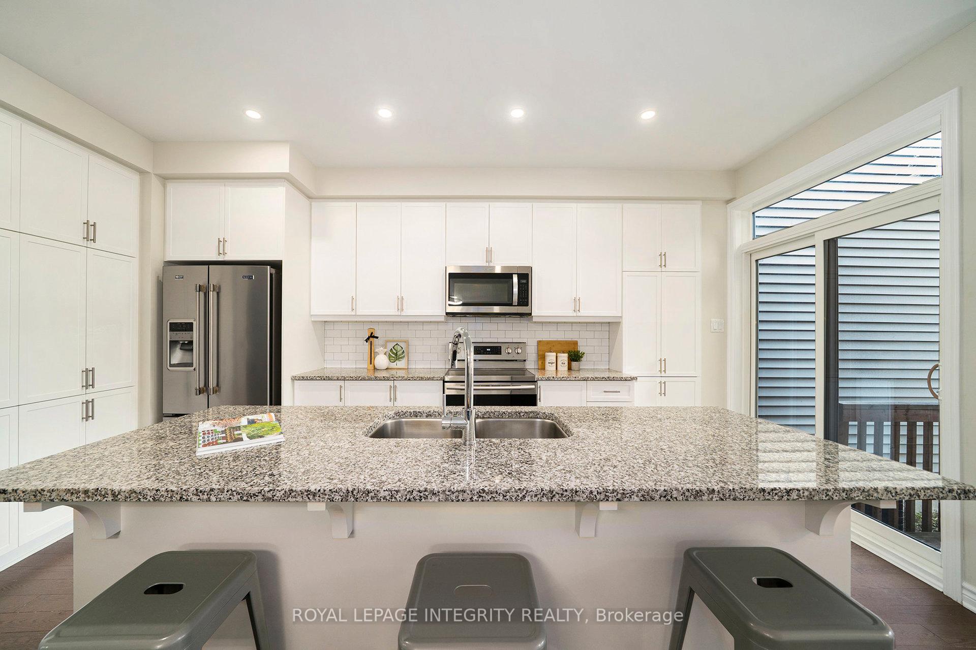 Photo 11 of 540 Edenwylde Drive, Ottawa, Remainder of Stittsville & Area — HOMEH