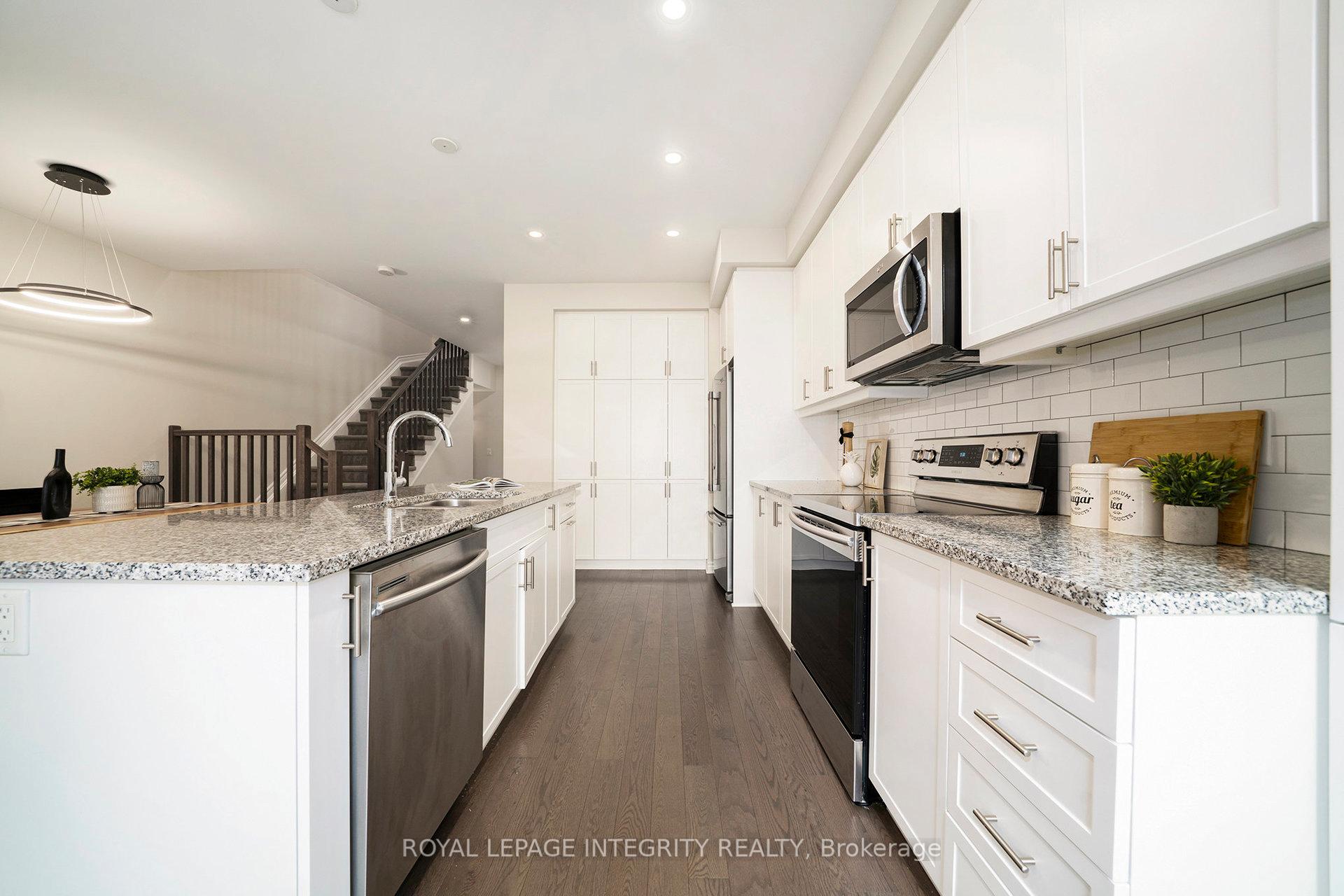 Photo 12 of 540 Edenwylde Drive, Ottawa, Remainder of Stittsville & Area — HOMEH
