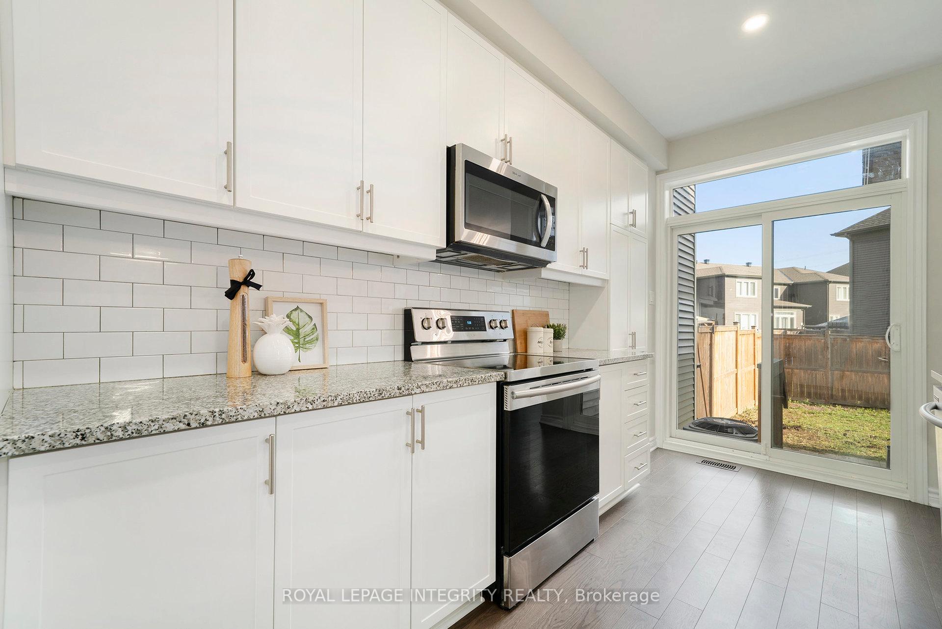 Photo 13 of 540 Edenwylde Drive, Ottawa, Remainder of Stittsville & Area — HOMEH