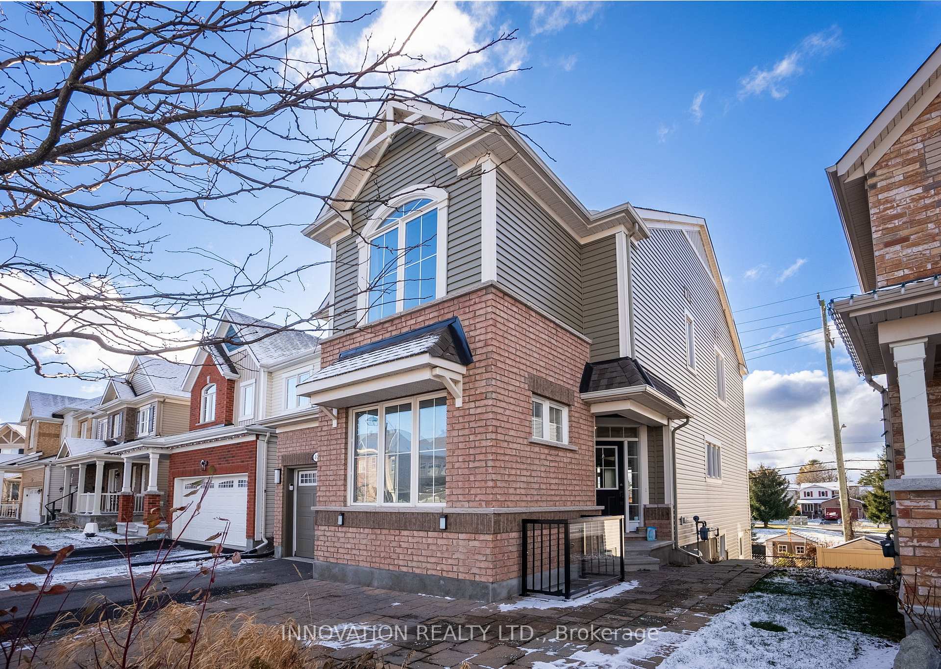 Photo 2 of 40 Sweetbay Circle, Ottawa, Stittsville (North) — HOMEH
