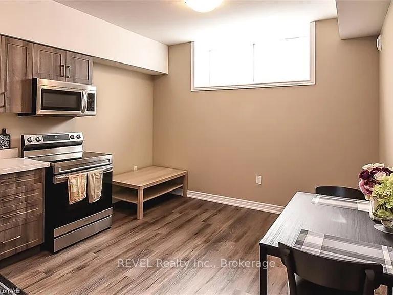 Photo 3 of Unit Lower, 181 Rykert Street, St. Catharines, Rykert/Vansickle — HOMEH